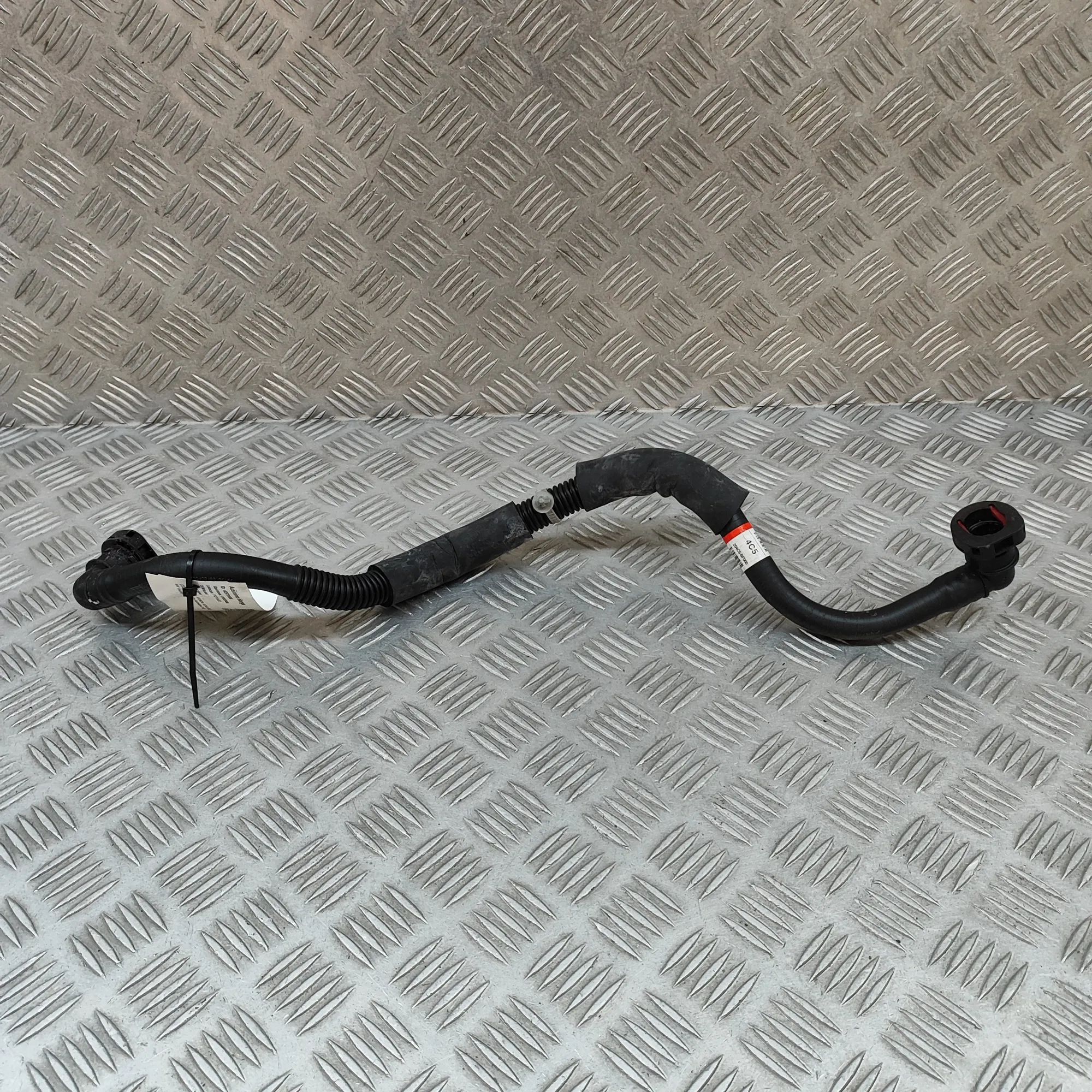 Hyundai Kona Jäähdytysnesteletku Coolant hose — HYUNDAI KONA (SX2) (2023-...) — ...