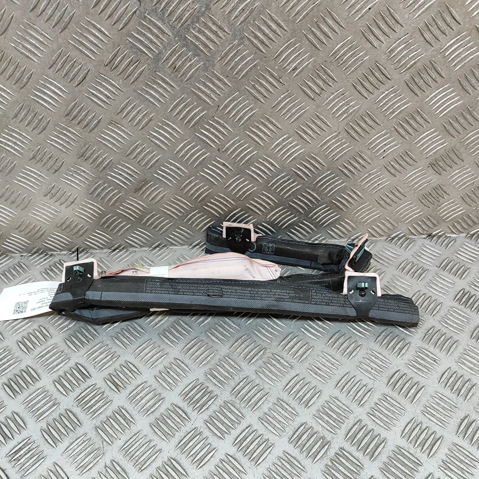 Audi A1 (8X) Right Side Roof Safety Curtain SRS Right Side Roof Safety Curtain SRS — AUDI A1 (8...