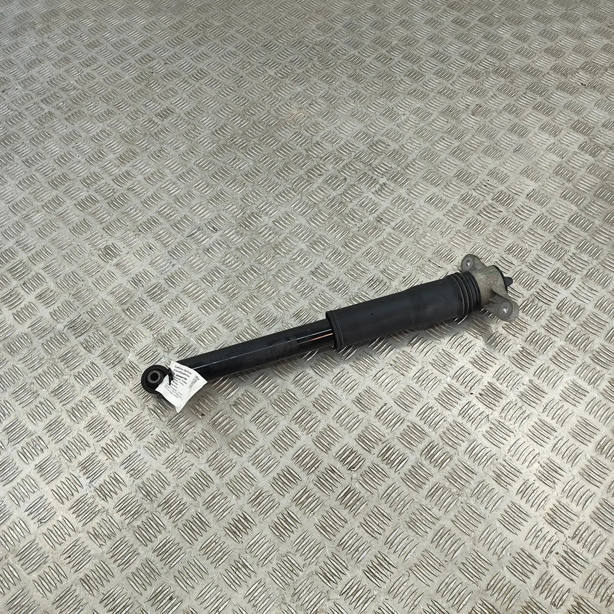 Kia Niro Shock absorber — rear right Shock absorber — rear right — KIA NIRO (II) (20...