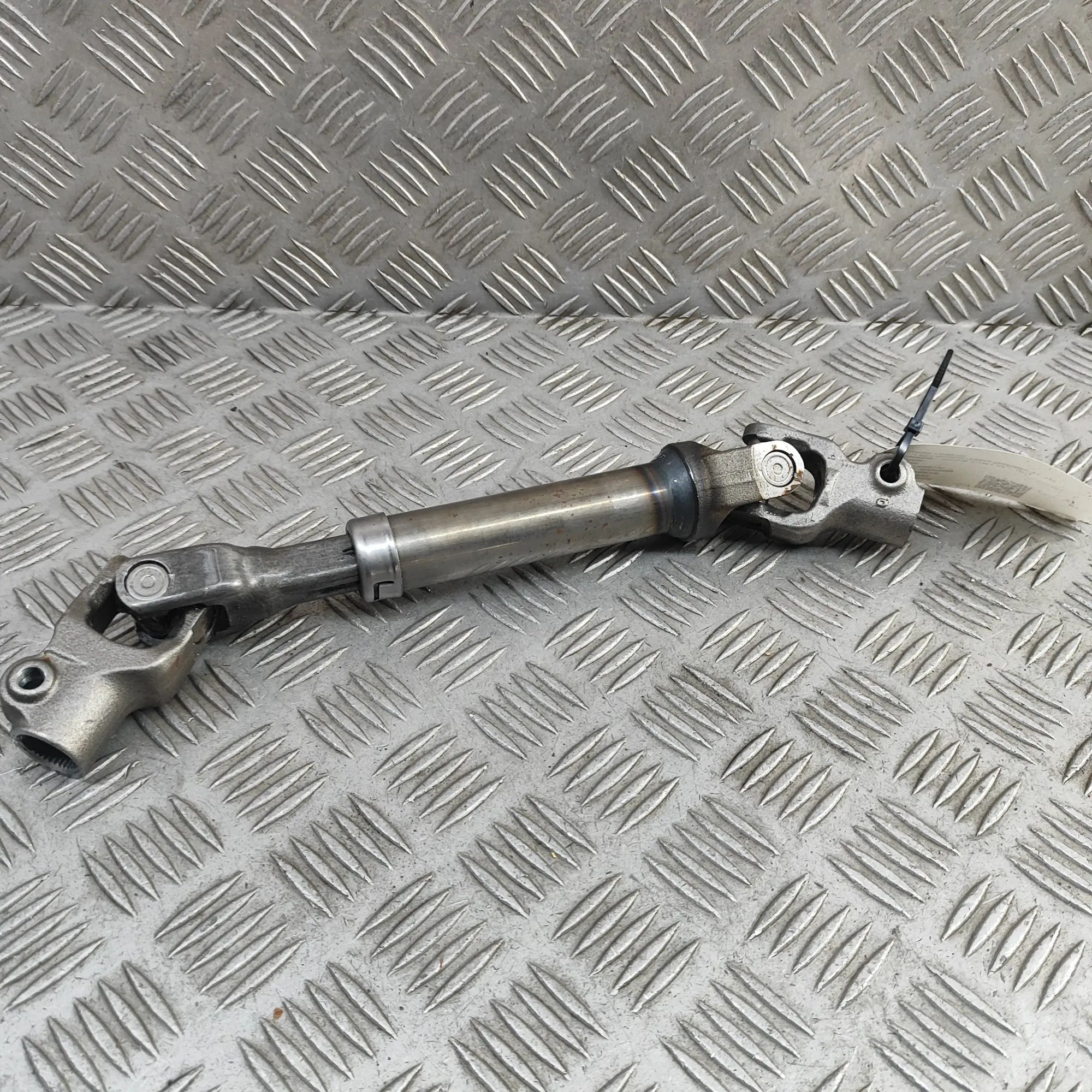 Toyota C-HR Steering Column Shaft Joint Steering Column Shaft Joint — TOYOTA C-HR (_X2_...