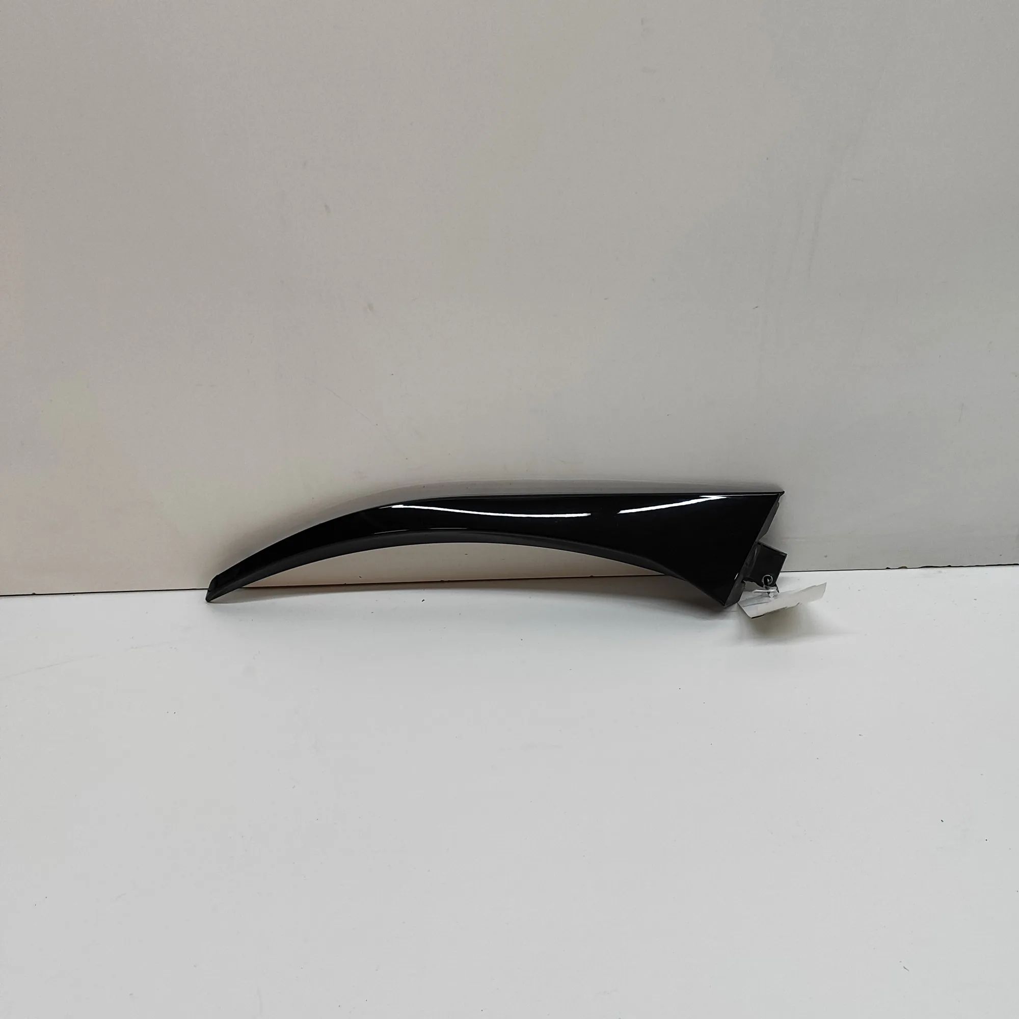 Maserati Levante Trunk Boot Trim Trunk Boot Trim — MASERATI LEVANTE (SUV M161) (...