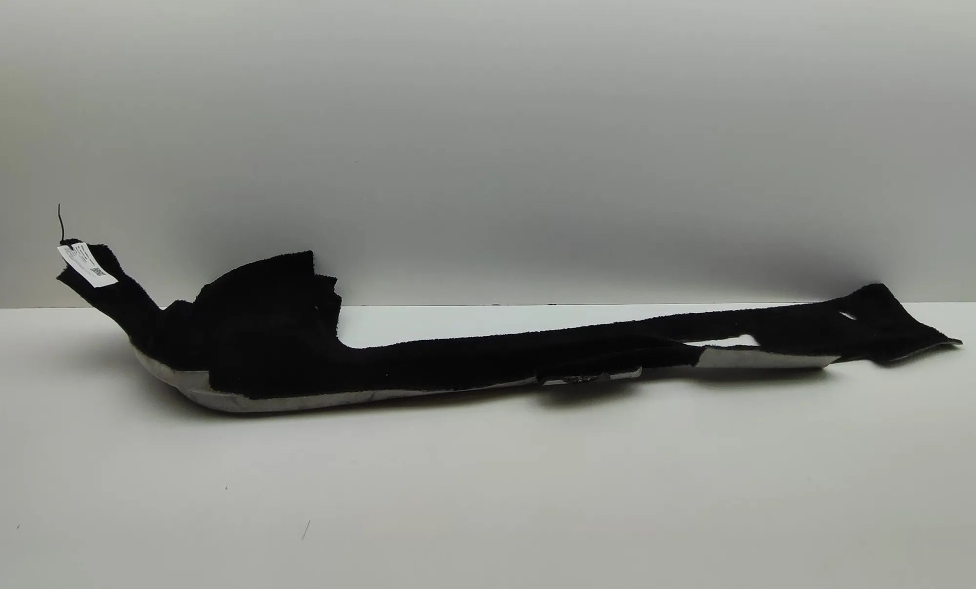Centre console trim Brand/Model: ASTON MARTIN VANTAGE
Year: 2006
En...