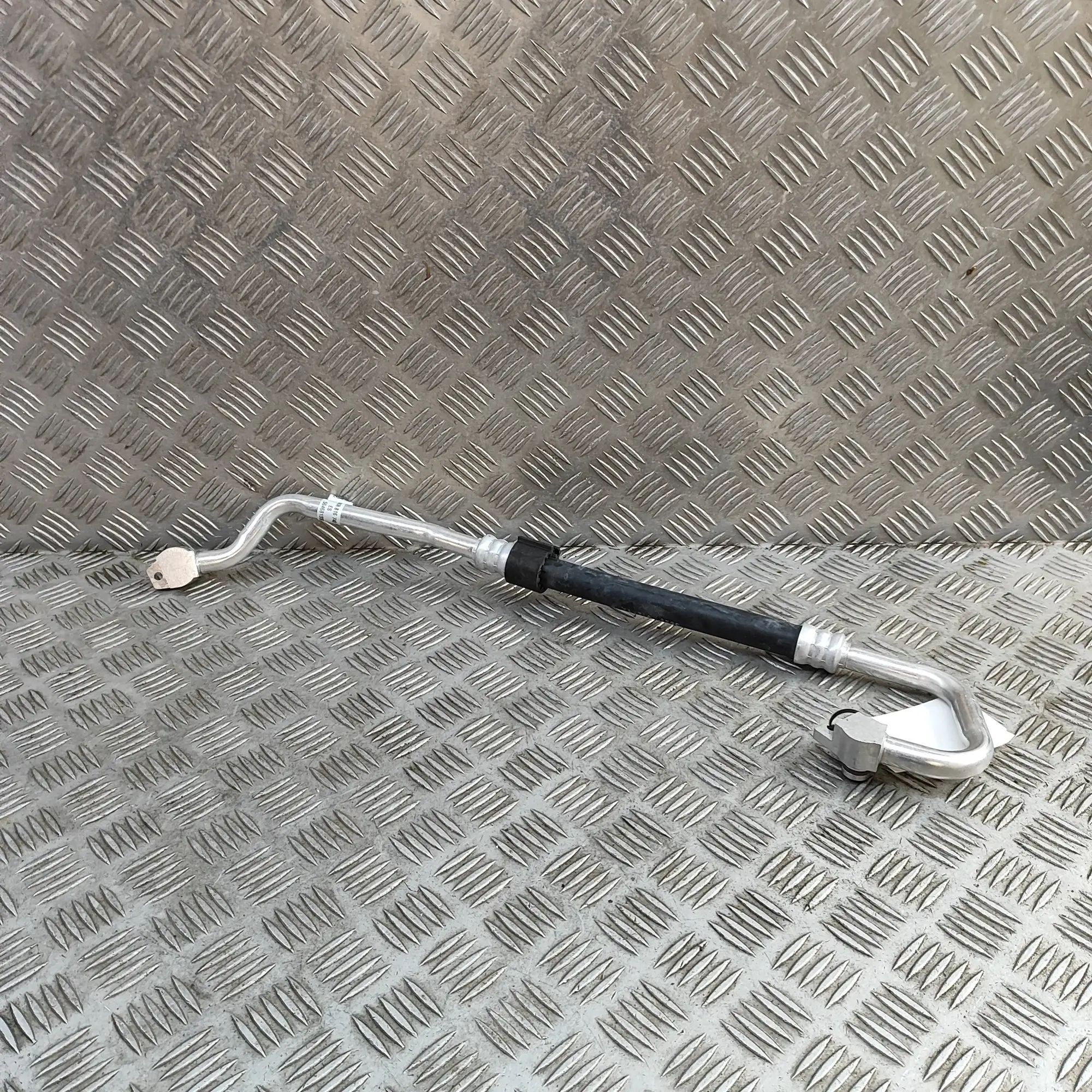 Audi Q8 A/C Air Con Hose Pipe A/C Air Con Hose Pipe — AUDI Q8 (E-TRON Sportba...
