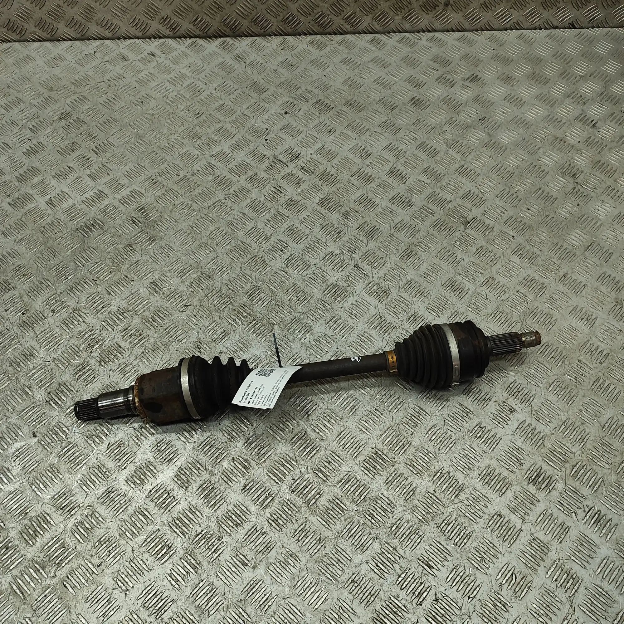 Suzuki Grand Vitara Front Right Driveshaft Front Right Driveshaft — SUZUKI GRAND (VITARA I...