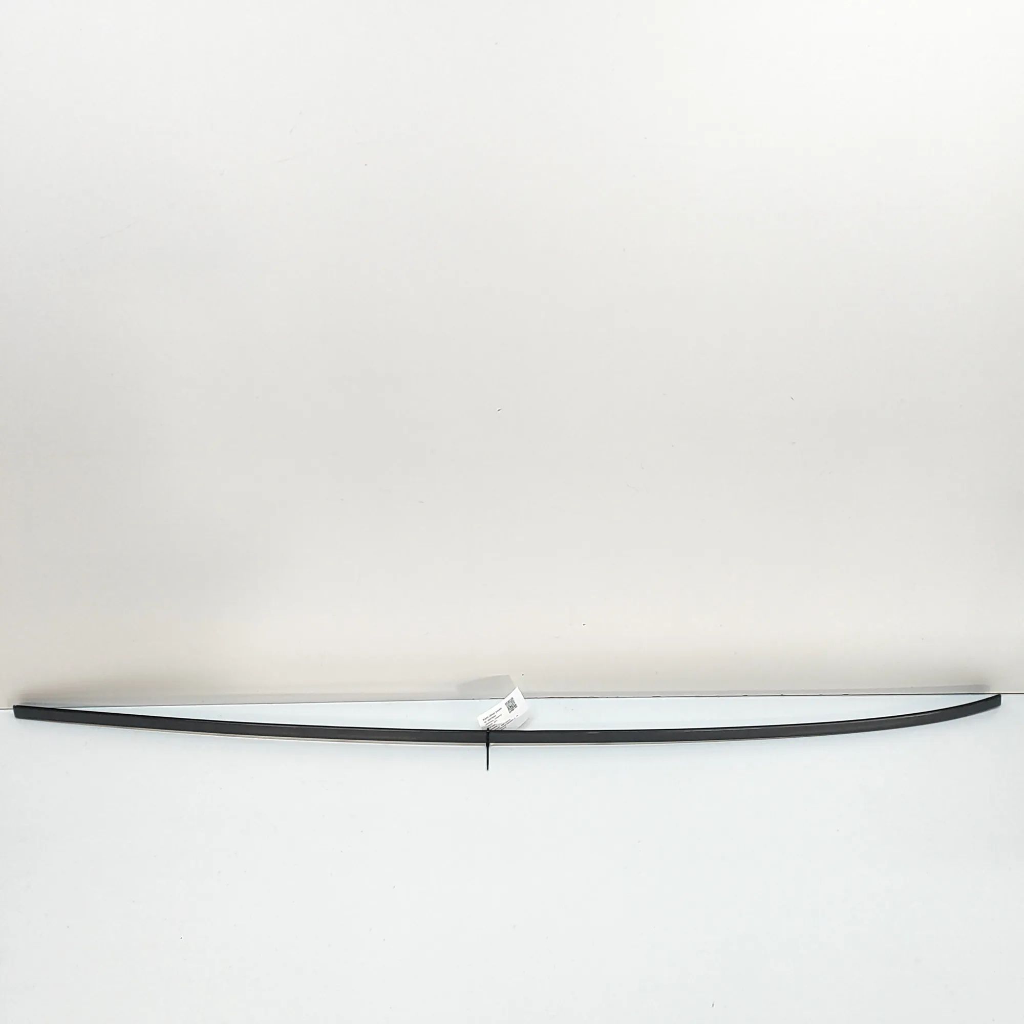 BMW X2 (F39) Left Side Roof Strip Trim Left Side Roof Strip Trim — BMW X2 (F39) (2018-...