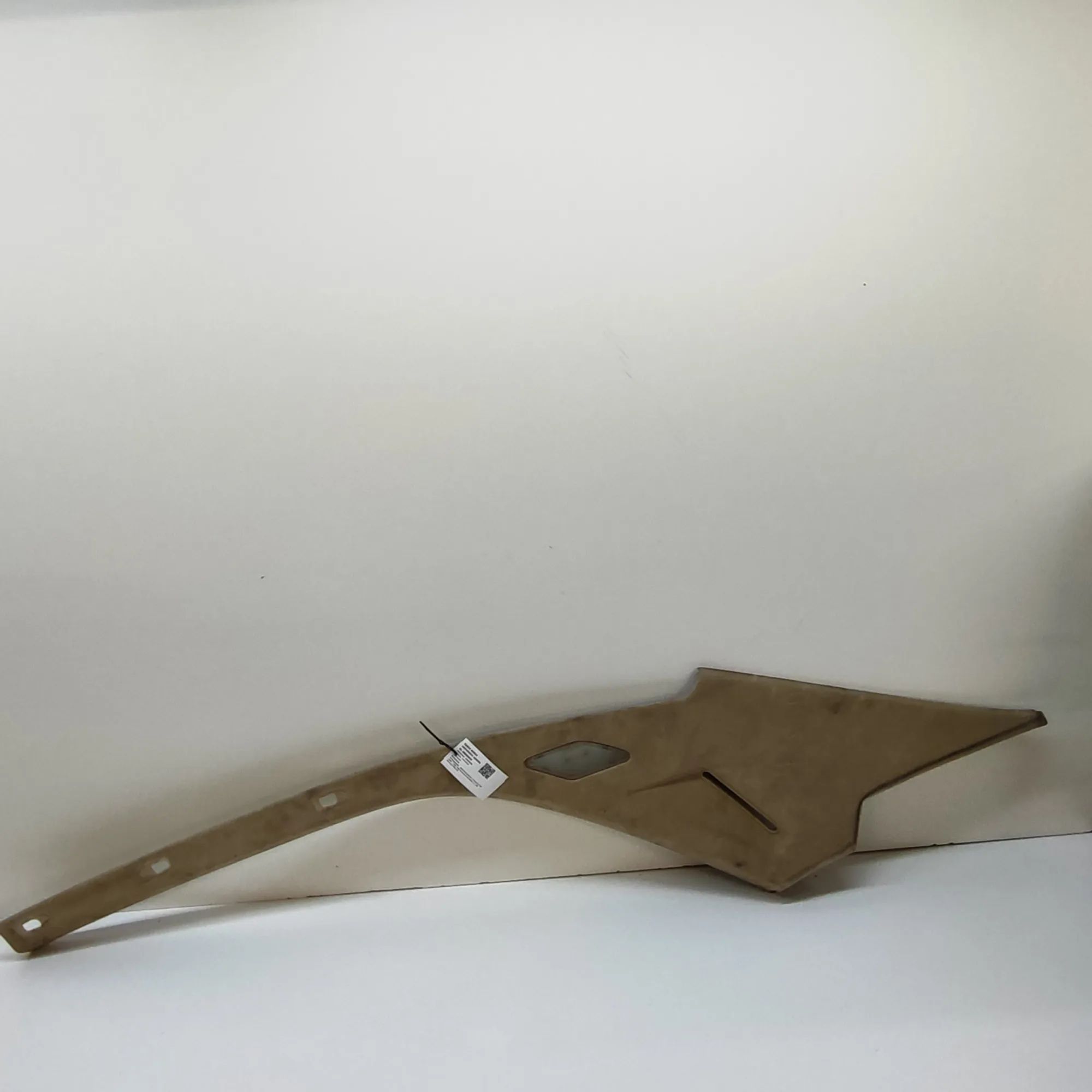 Mercedes-Benz SEC / S Coupe / CL (C140) Right Side Pillar Trim Right Side Pillar Trim — MERCEDES BENZ S-CLASS ...