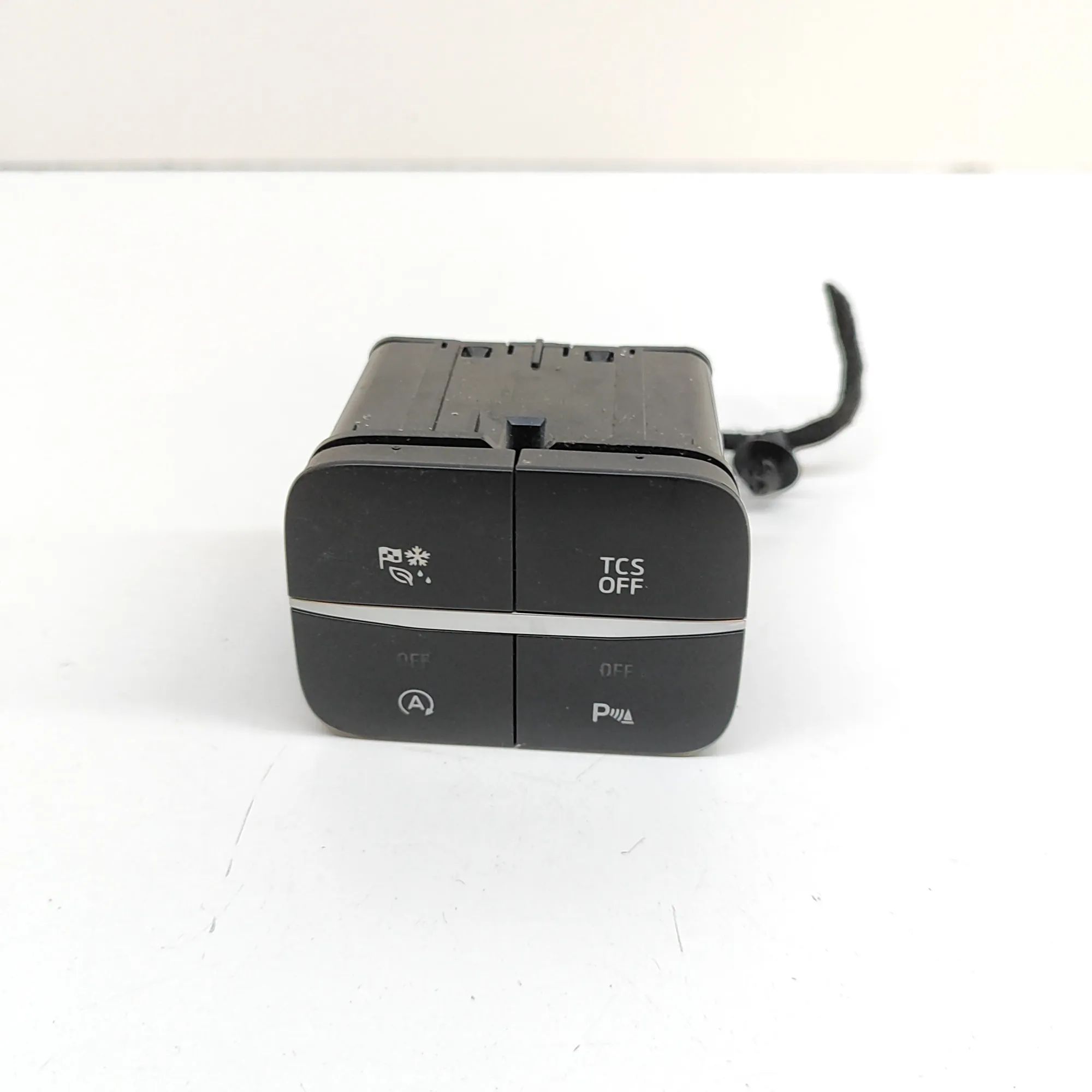 Ford Puma Button Switch Panel Button Switch Panel — FORD PUMA (J2K, CF7) (201...