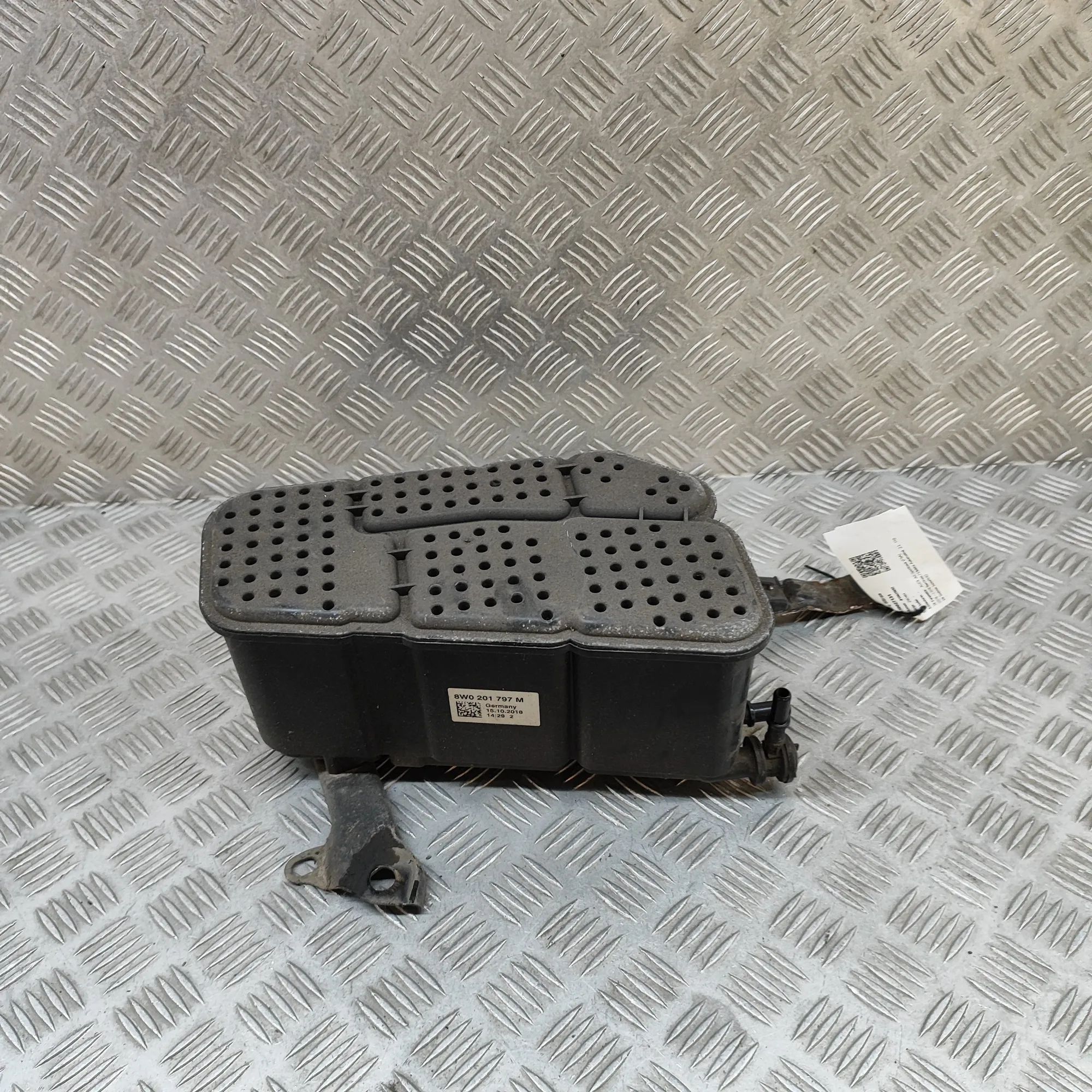 Audi A5 (B9) Activated charcoal canister Activated charcoal canister — AUDI A5 (Sportbac...