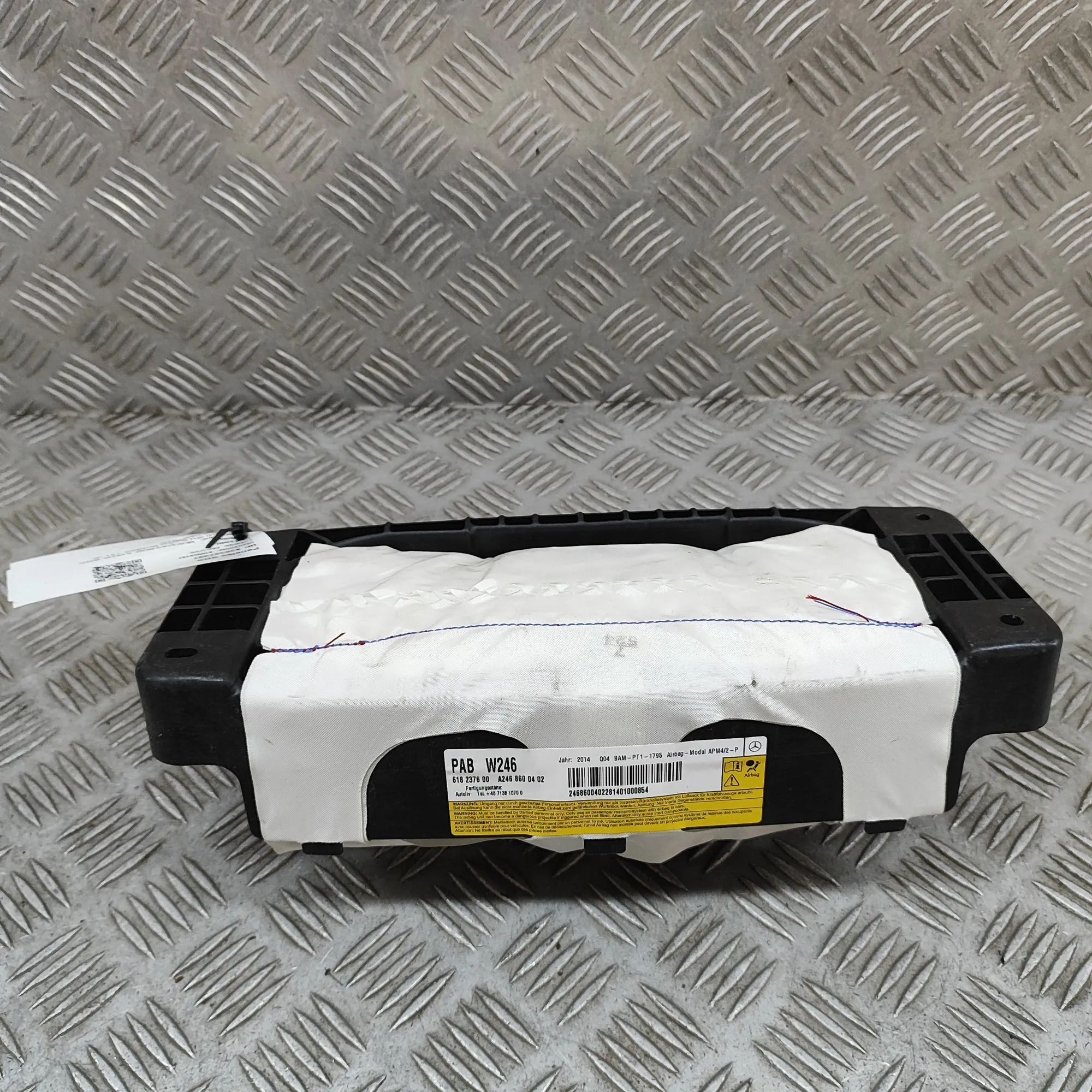 Mercedes-Benz A (W176) Dashboard Safety Bag SRS Dashboard Safety Bag SRS — MERCEDES BENZ B-CLAS...