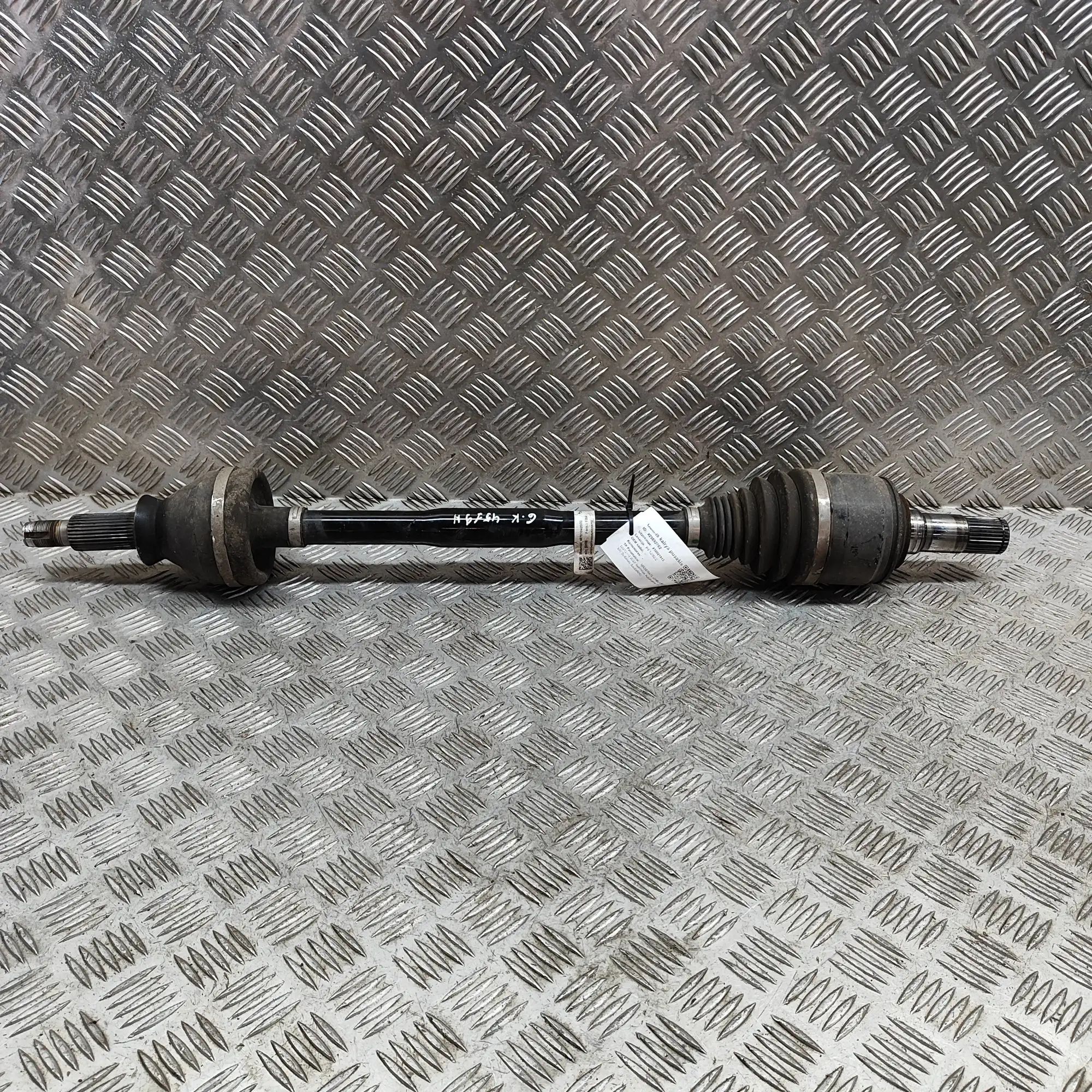 Maserati Ghibli Rear Left Driveshaft Rear Left Driveshaft — MASERATI GHIBLI (M157) (...