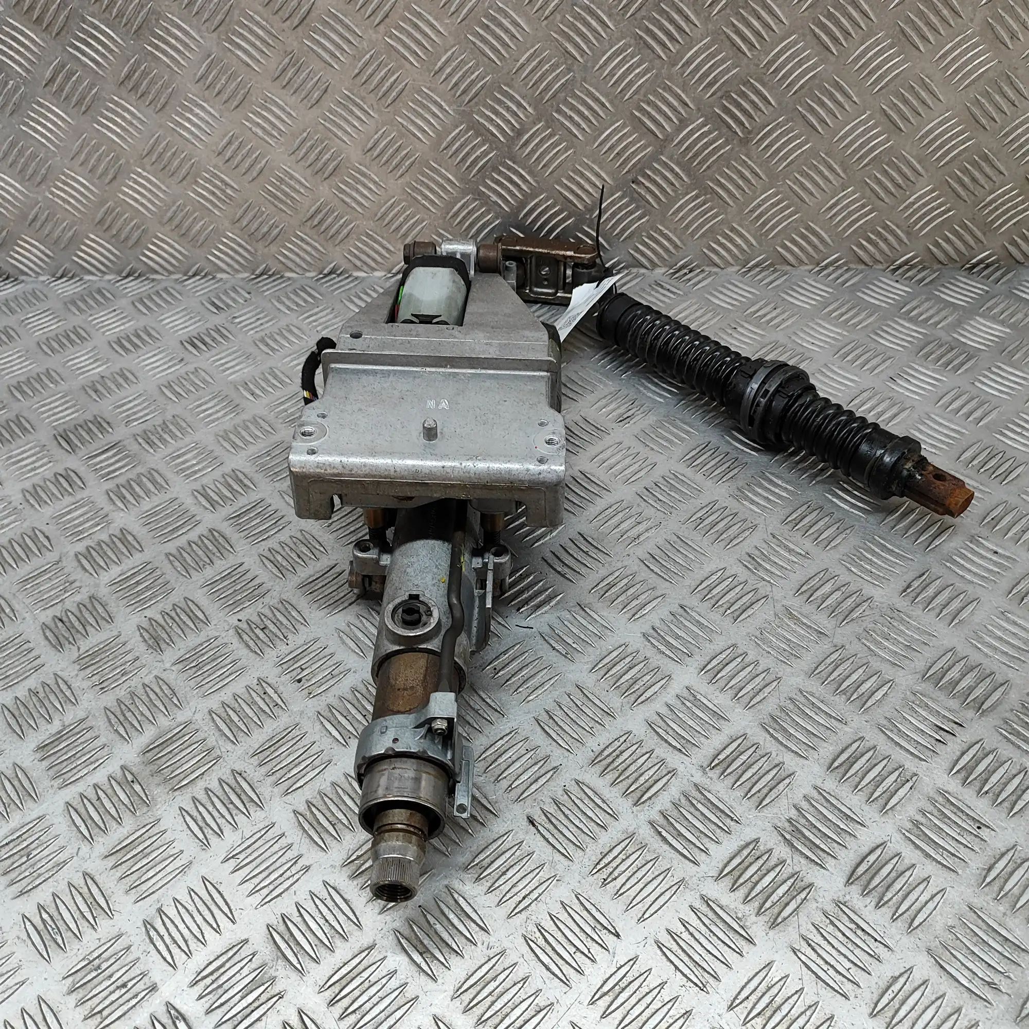 Mercedes-Benz 280SL - 600SL / SL (R129) Steering Column Mechanism Steering Column Mechanism — MERCEDES BENZ S-CLA...