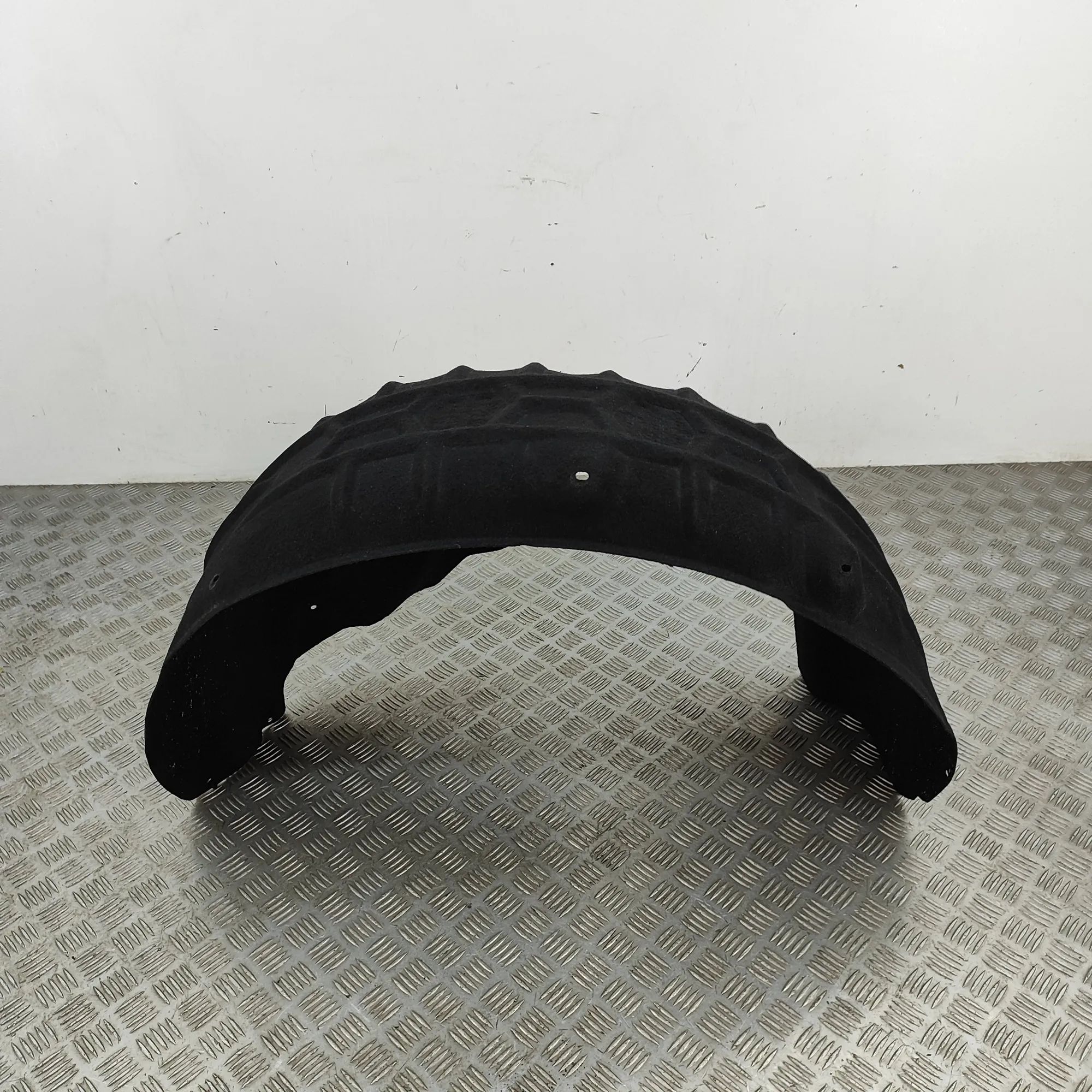 Audi Q3 (8U) Rear Left Arch Liner Rear Left Arch Liner — AUDI Q3 (F3) (2018-...) ...