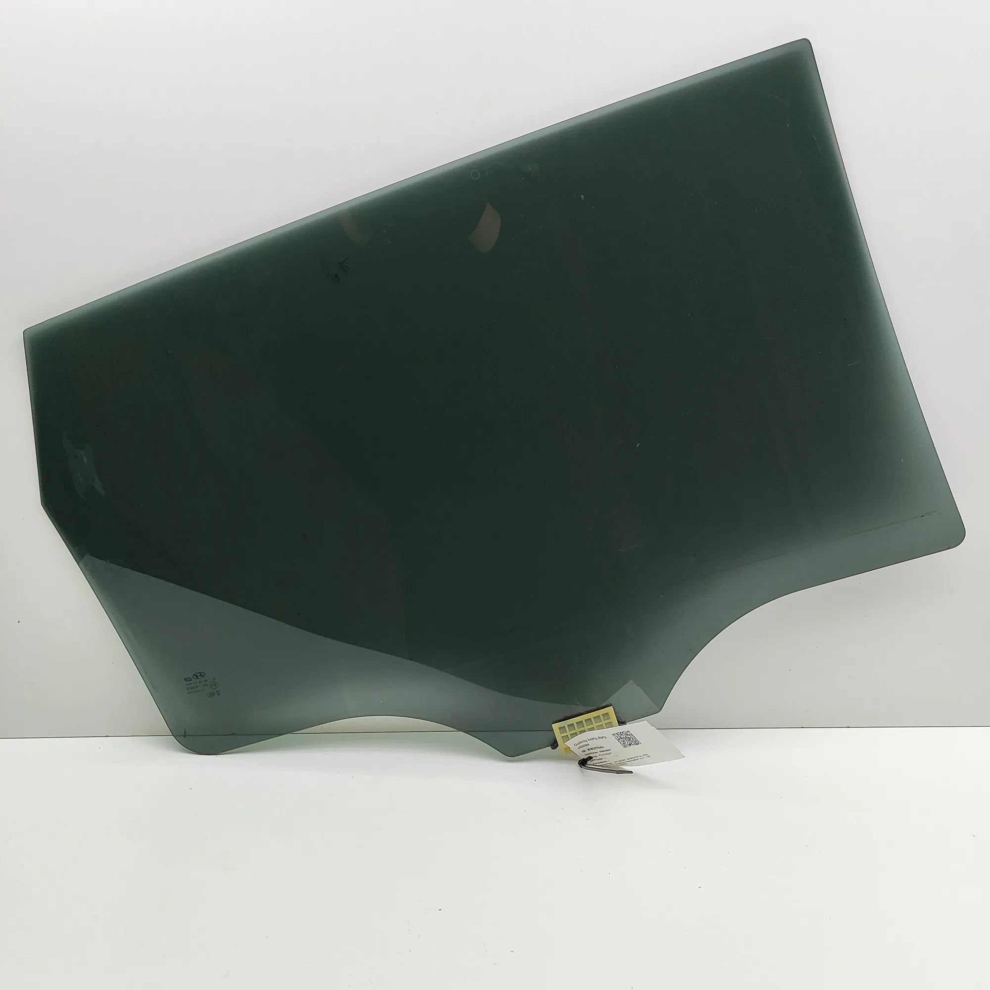 Hyundai Santa Fe Rear Left Door Window Rear Left Door Window — HYUNDAI SANTA (FÉ IV TM...