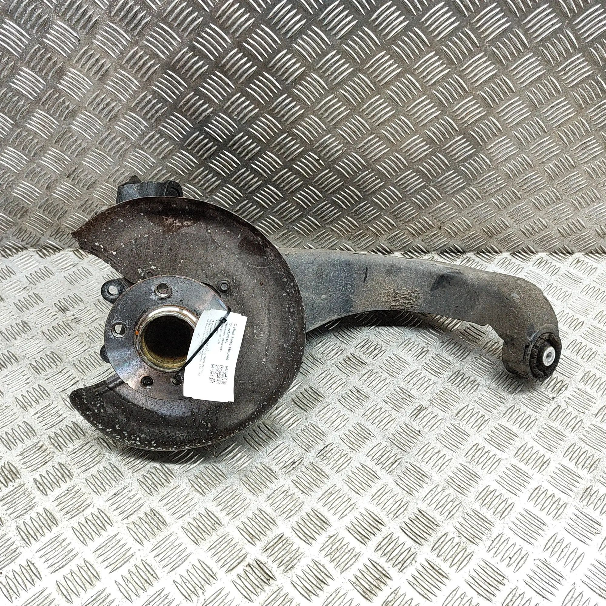 Mini Countryman (F60) Rear Left Wheel Hub Spindle Rear Left Wheel Hub Spindle — MINI COUNTRYMAN (...