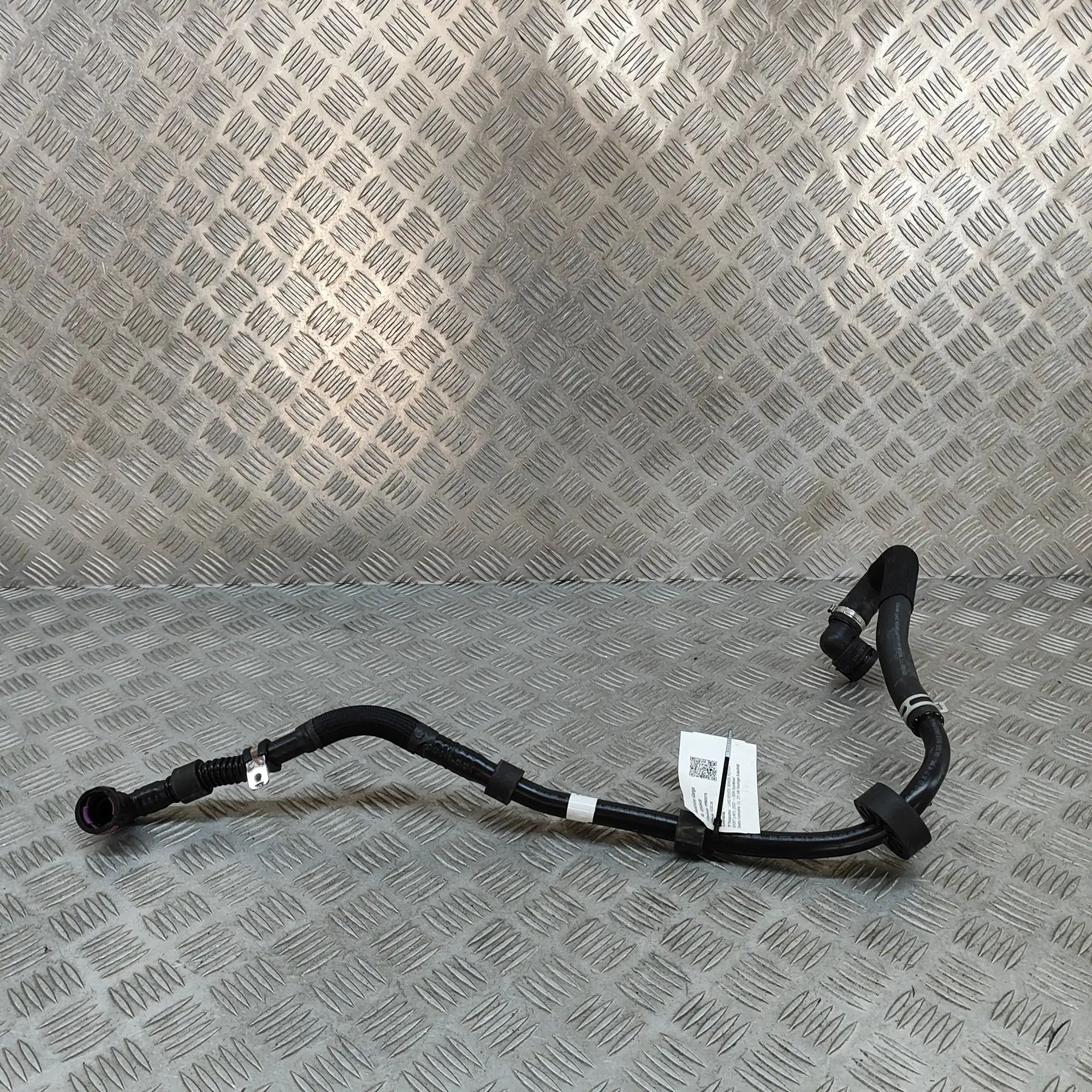 Land Rover Range Rover Sport (L461) Jahutuslõdviku kolmik Coolant hose — LAND ROVER RANGE ROVER SPORT (L4...
