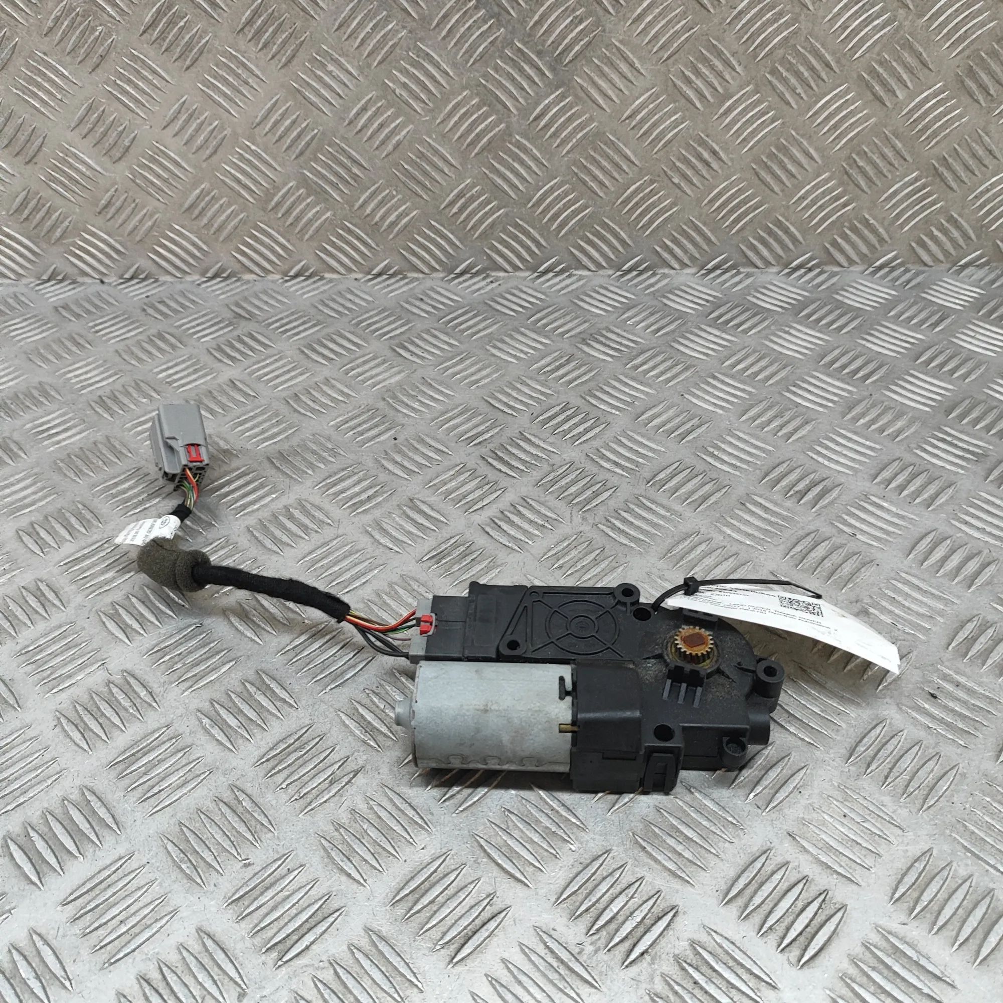 Land Rover Range Rover Velar Sunroof Motor