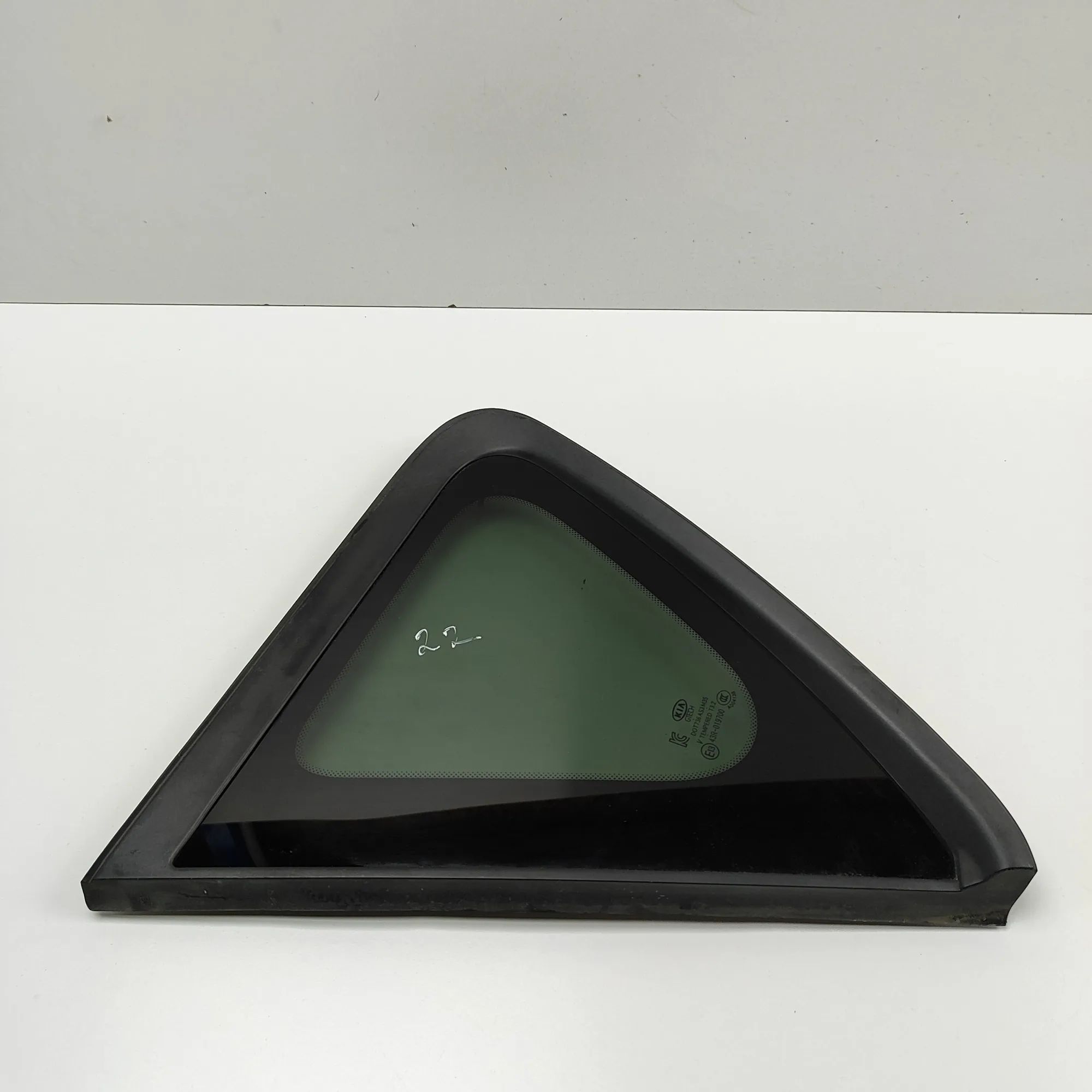 Kia Soul Rear Left Quarter Window Rear Left Quarter Window — KIA SOUL (II PS) (20...