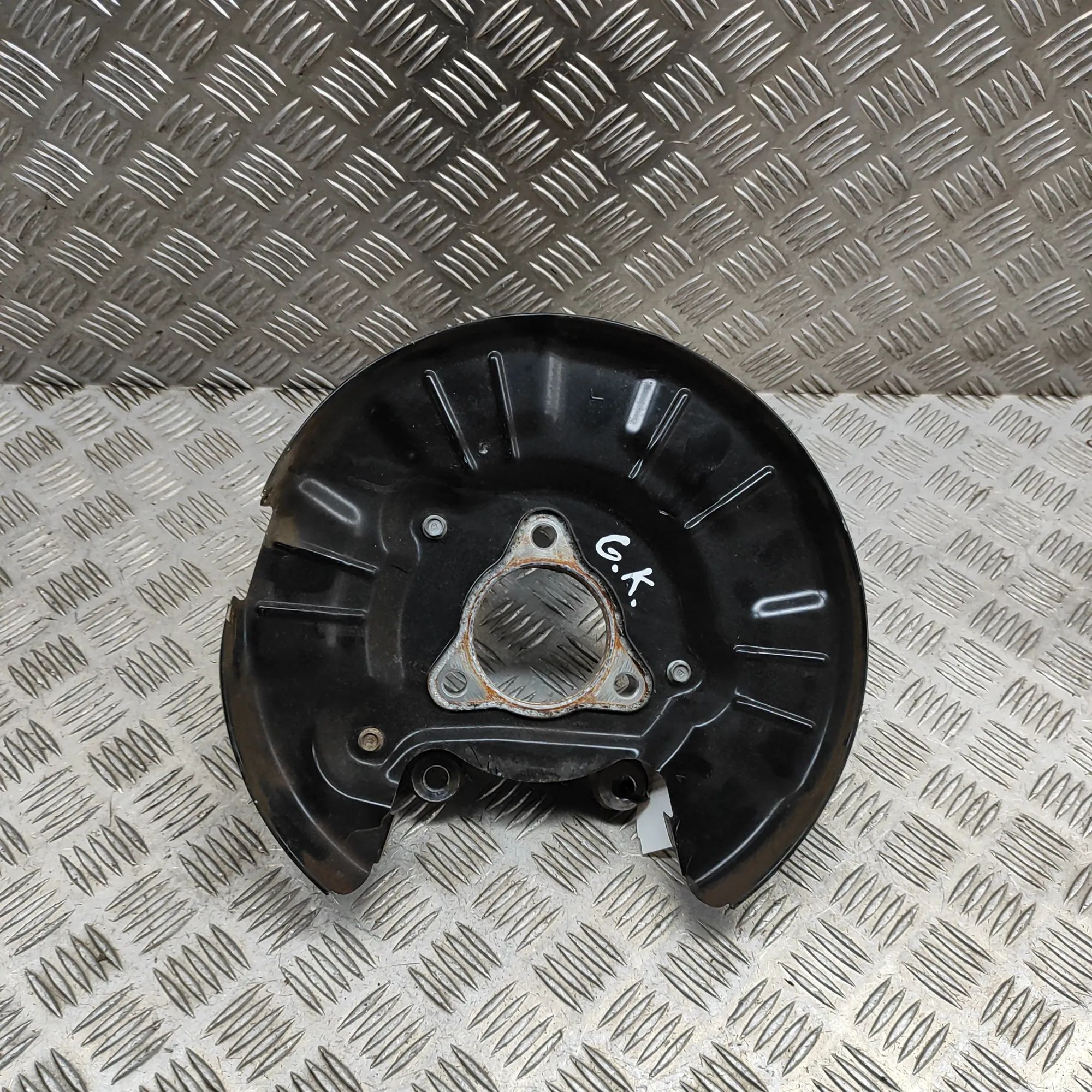 Kia Soul Rear Left Wheel Hub Spindle Rear Left Wheel Hub Spindle — KIA SOUL (III SK3...