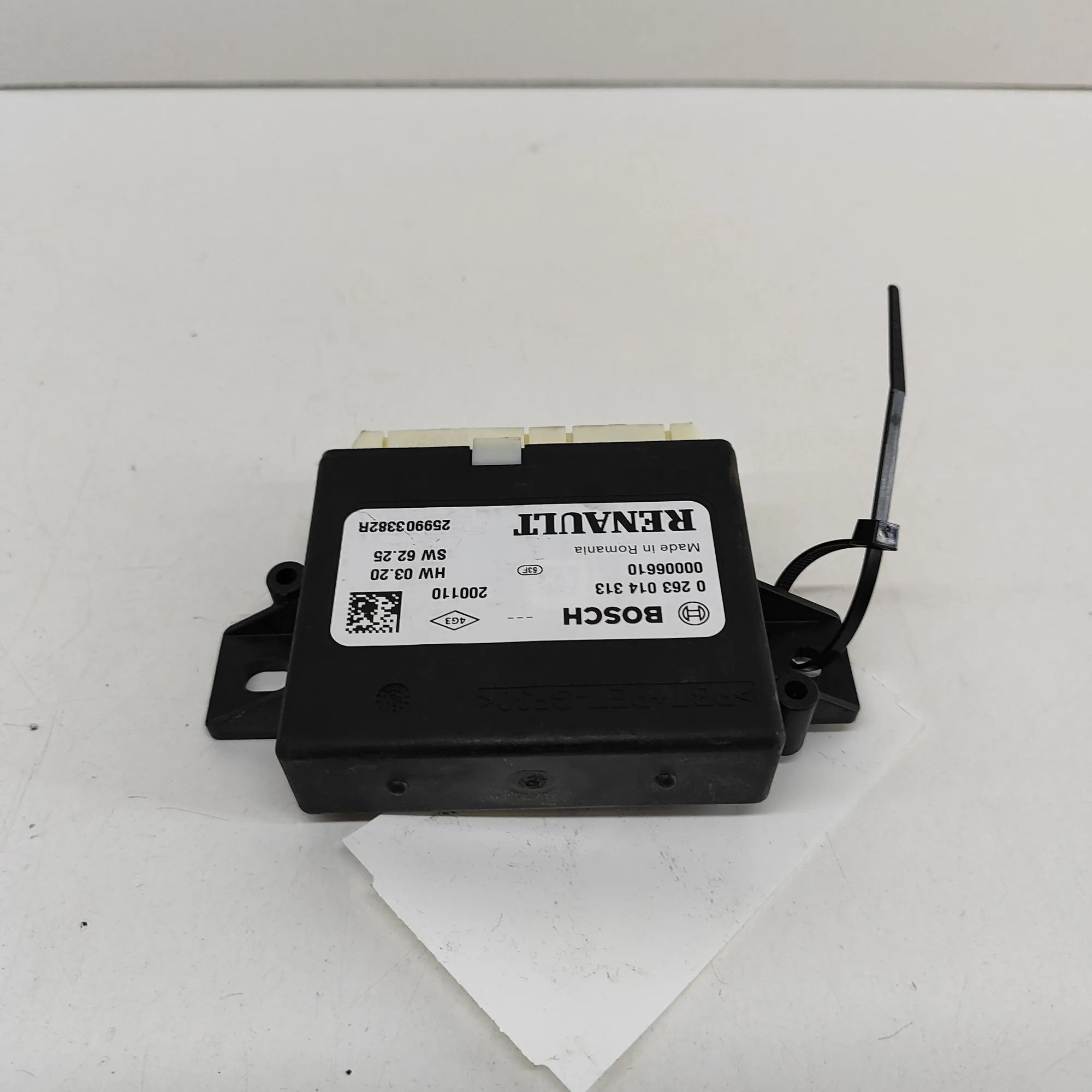 Renault Master PDC Parking Sensor Control Unit PDC Parking Sensor Control Unit — RENAULT MASTE...