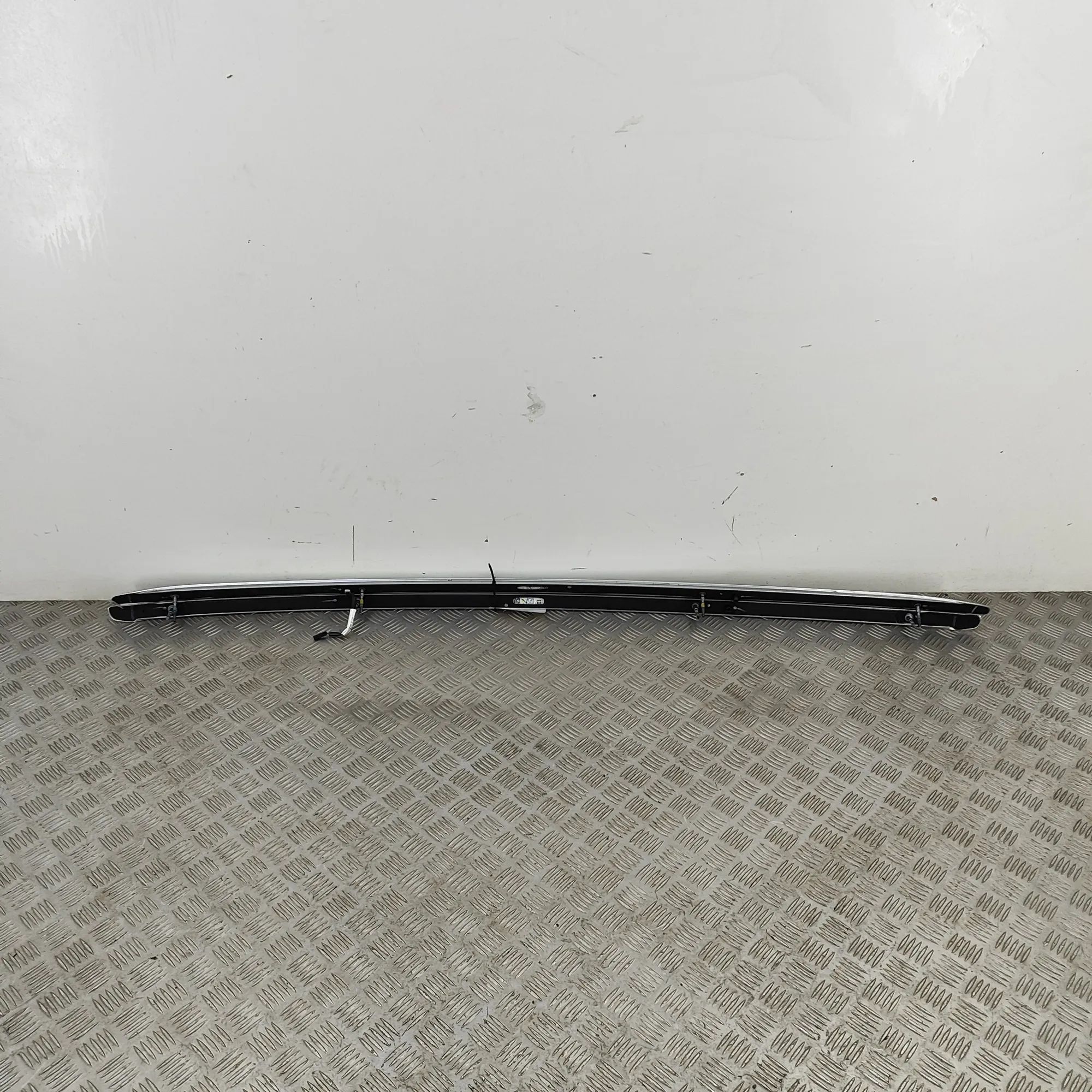 Audi Q5 (FY) Roof Rails Kit Roof Rails Kit — AUDI Q5 (FY) (2016-...) — 80A8...