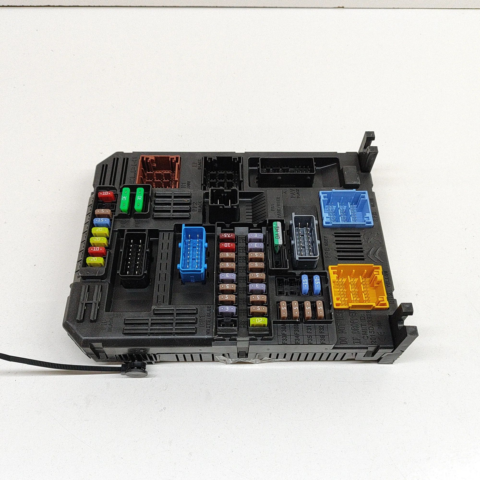 Peugeot 3008 Fuse Box Module Fuse Box Module — PEUGEOT 3008 (II SUV) (2016-....