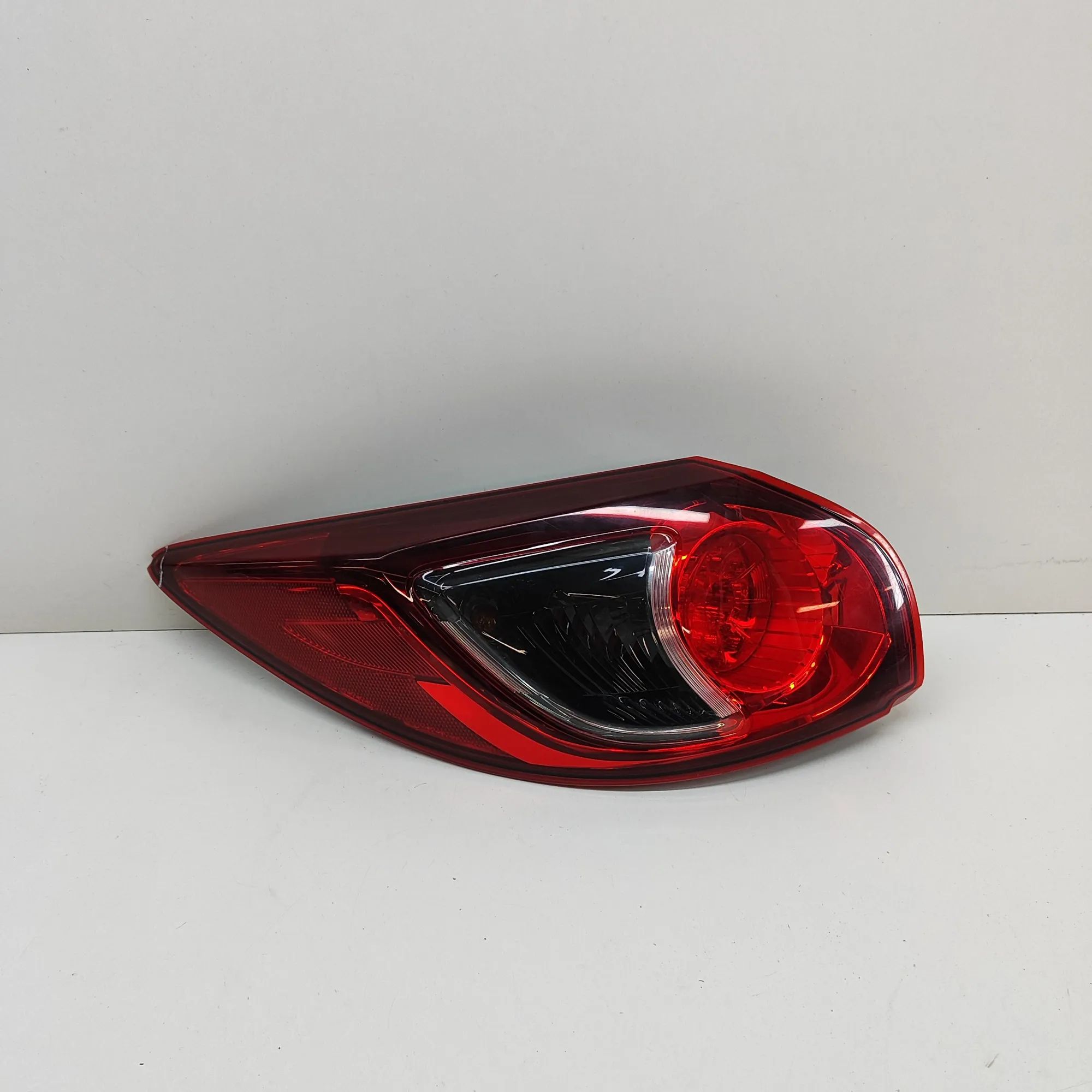 Mazda 5 (CW) Rear Left Tail Light Rear Left Tail Light — MAZDA CX-5 (KE, GH) (201...