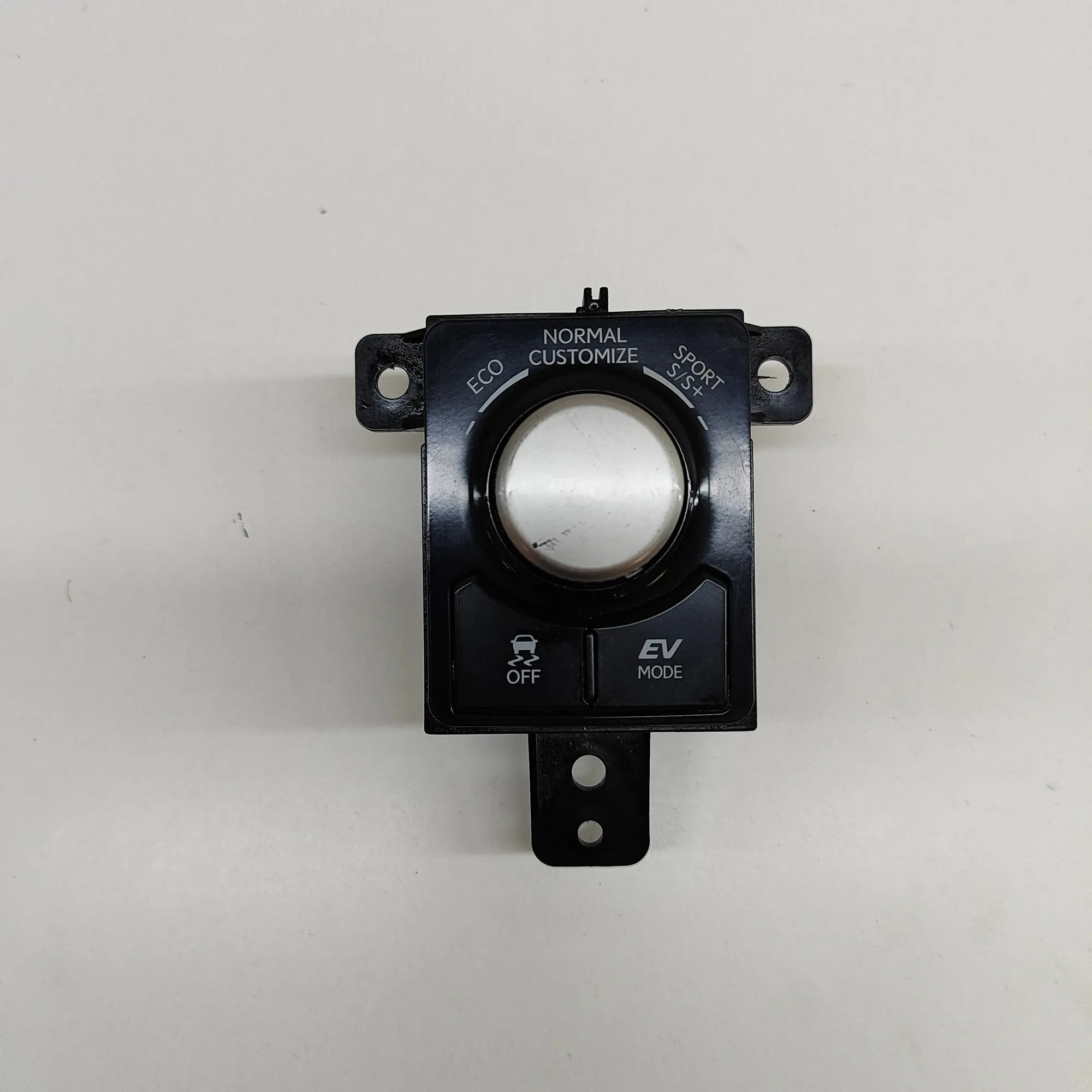 Lexus RX katkaisijat Switches — LEXUS RX (_L2_) (2015-...) — 84970-4...