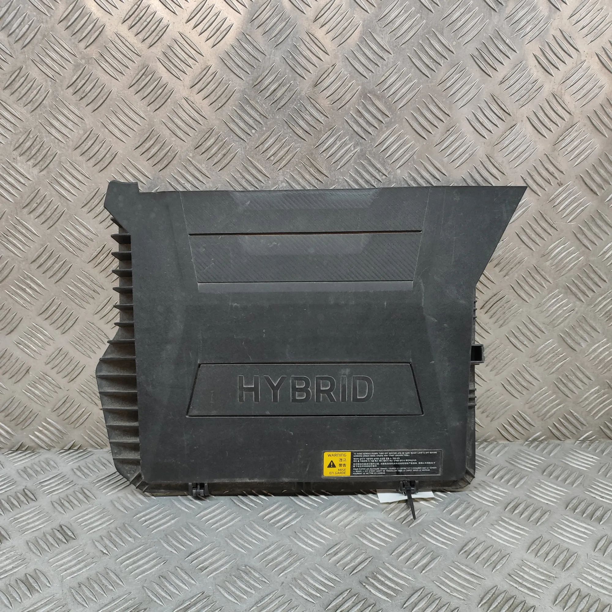 Kia Niro Air filter housing upper section Air filter housing upper section — KIA NIRO (20...