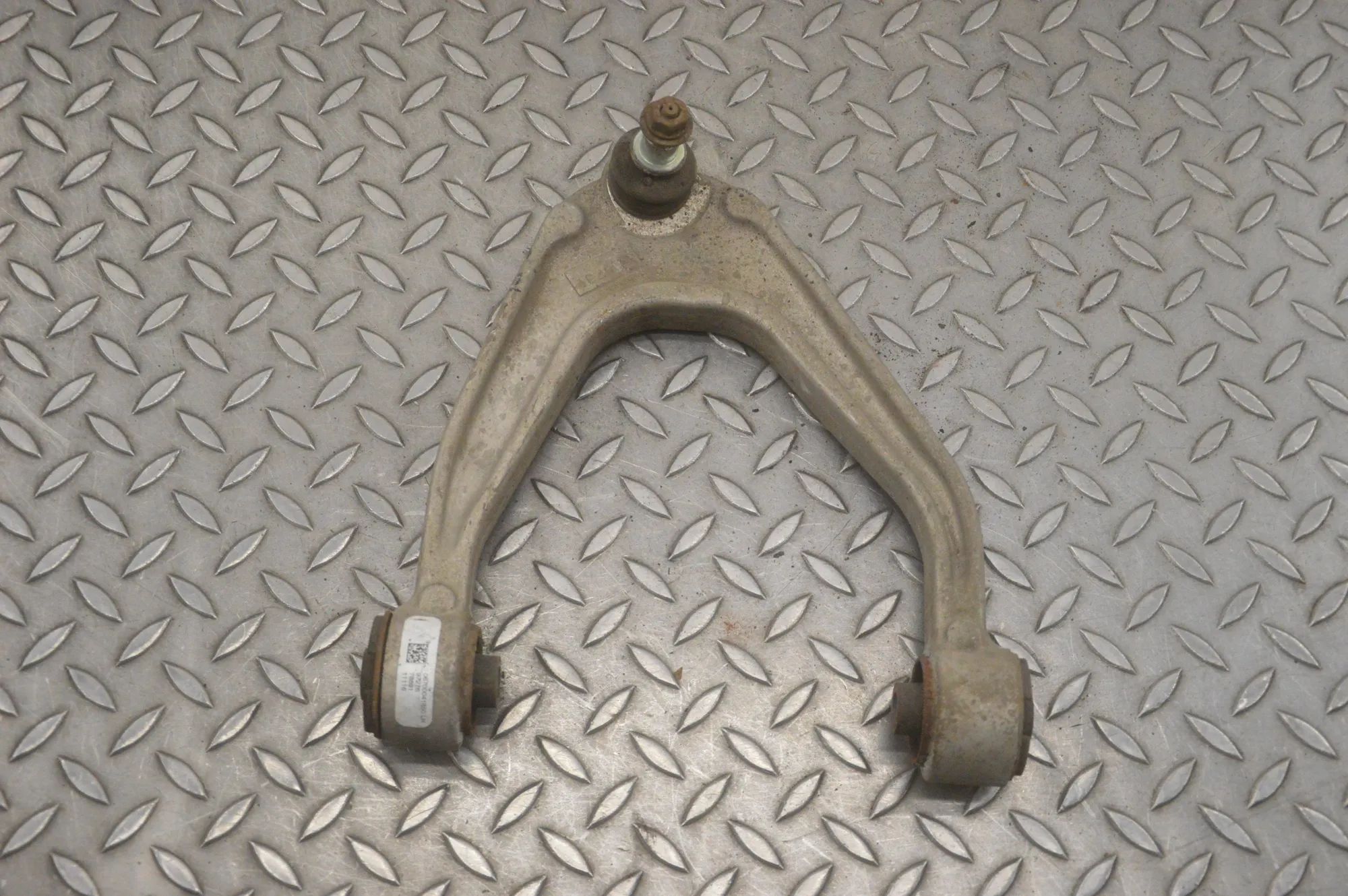 Maserati Ghibli Front Left Upper Control Arm Front Left Upper Control Arm — MASERATI GHIBLI ...