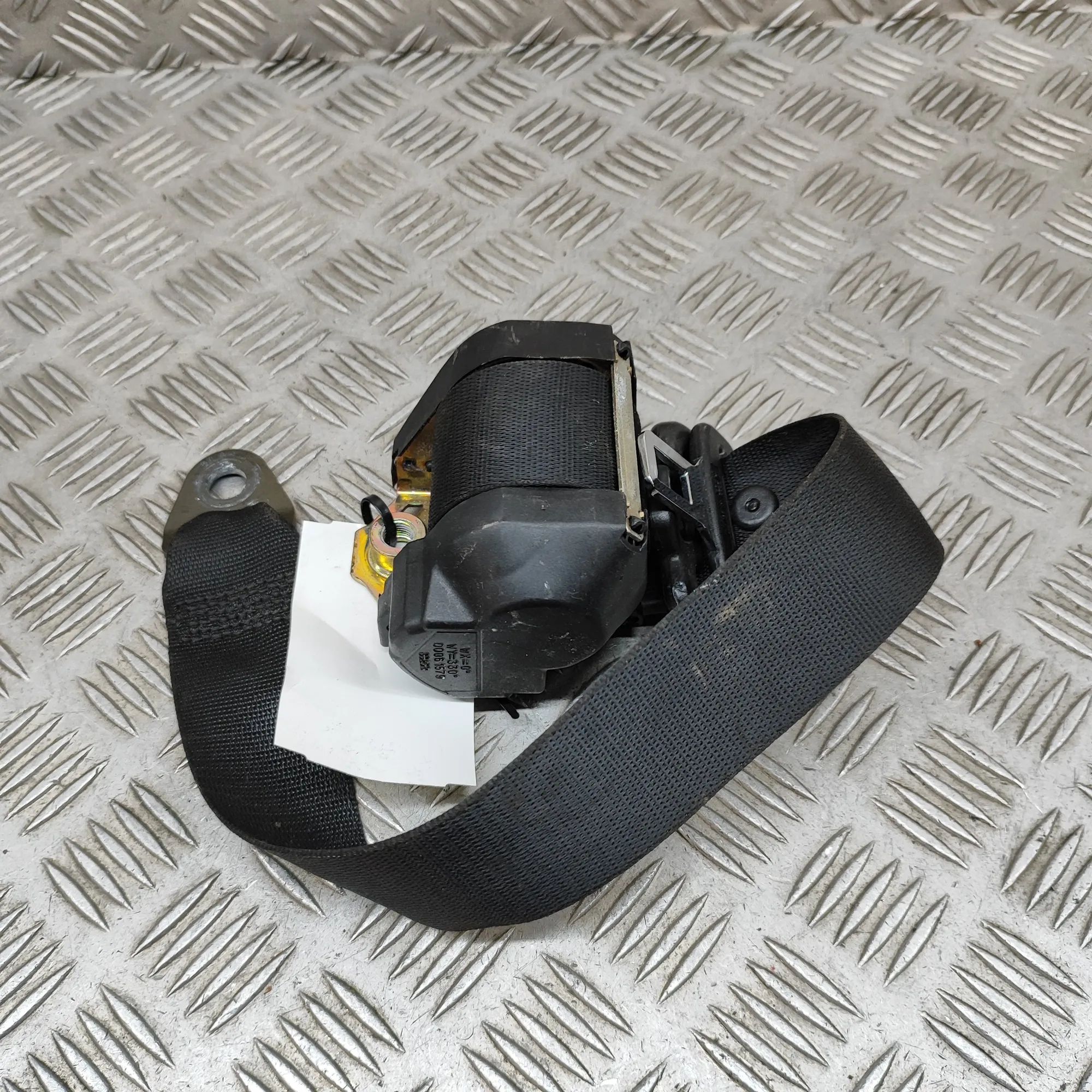 Porsche 911 (996) Rear Left Seatbelt Rear Left Seatbelt — PORSCHE 911 (996) (1997-20...