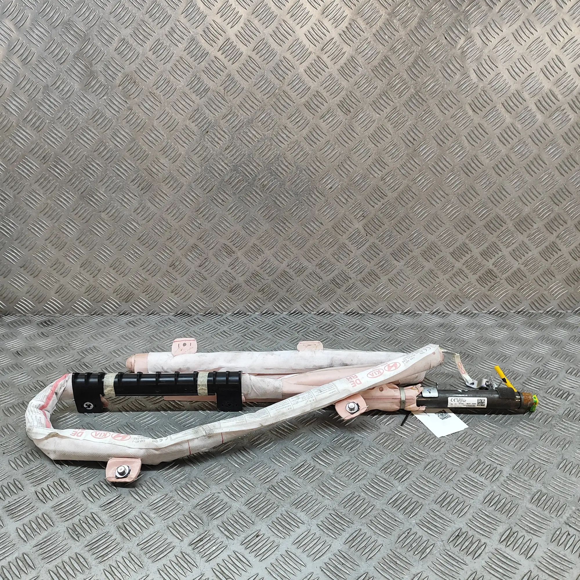 Kia Niro Right Side Roof Safety Curtain SRS Right Side Roof Safety Curtain SRS — KIA NIRO (...