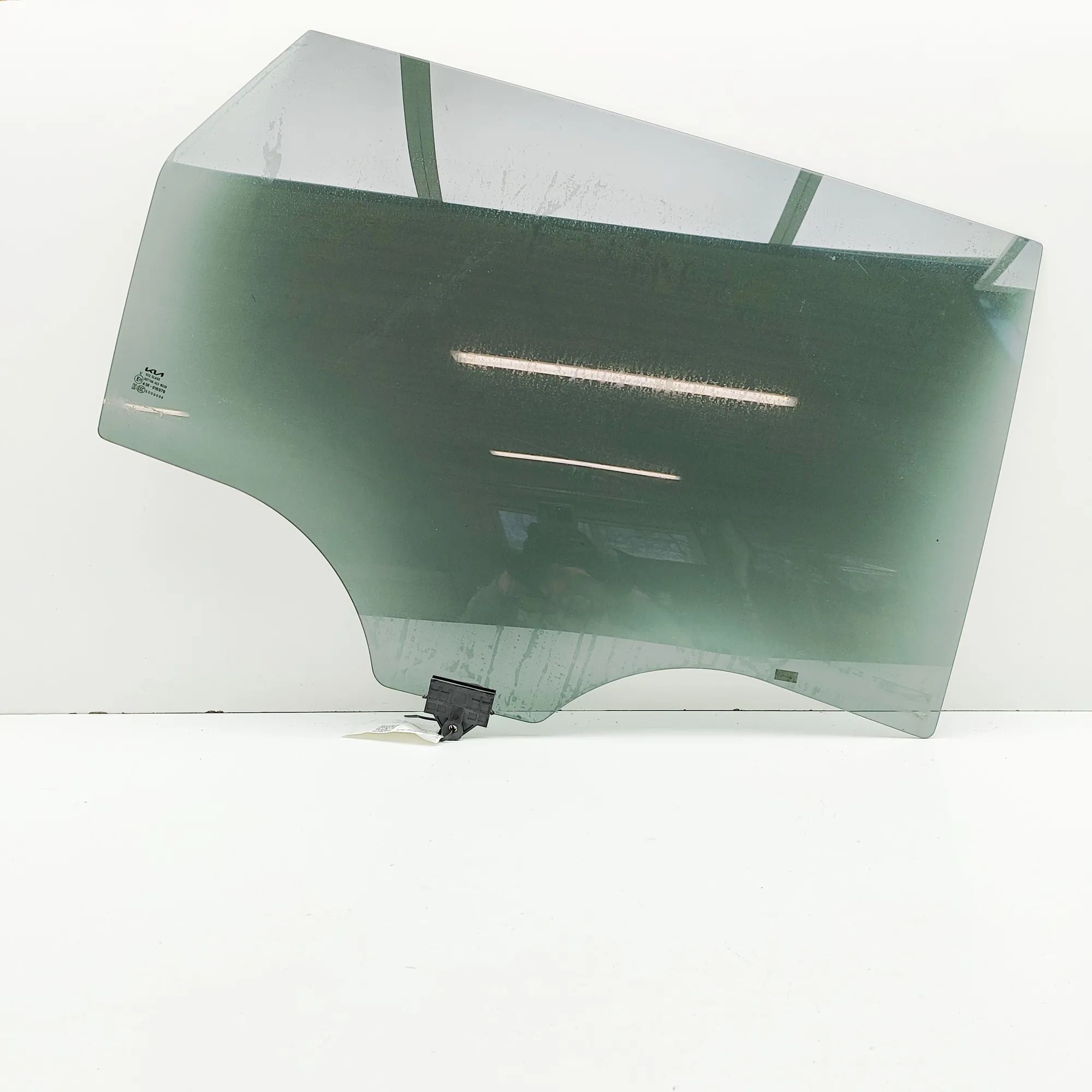 Kia Sorento Right rear door window Right rear door window — KIA SORENTO (IV MQ4, M...