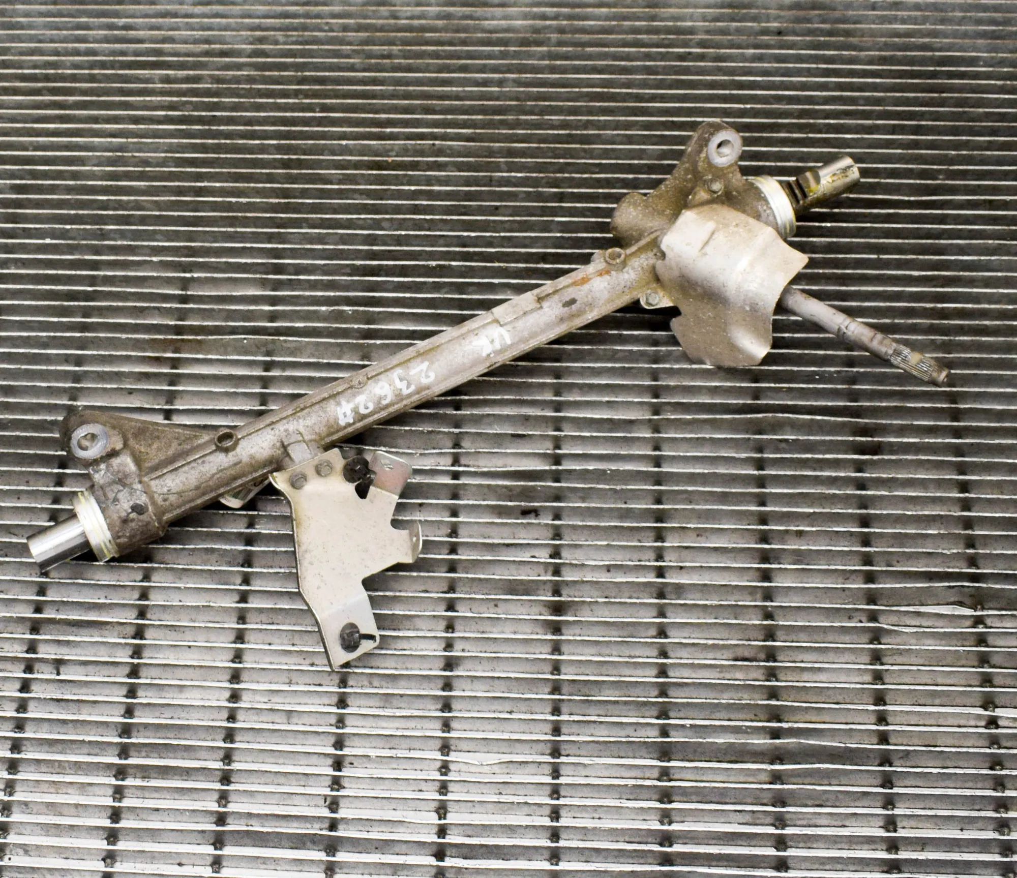 Nissan Qashqai (J11) рулевая рейка / червяк Steering Rack — NISSAN QASHQAI (II J11, J11_) (...