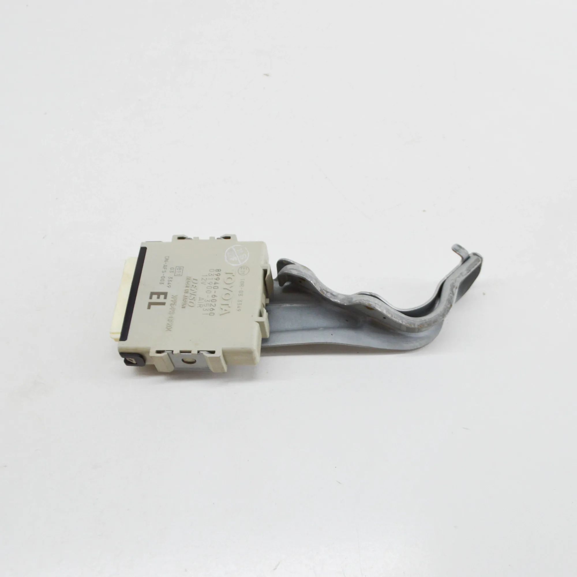 Toyota Land Cruiser 150 Блок управления фар Headlight control unit — TOYOTA LAND CRUISER (_...