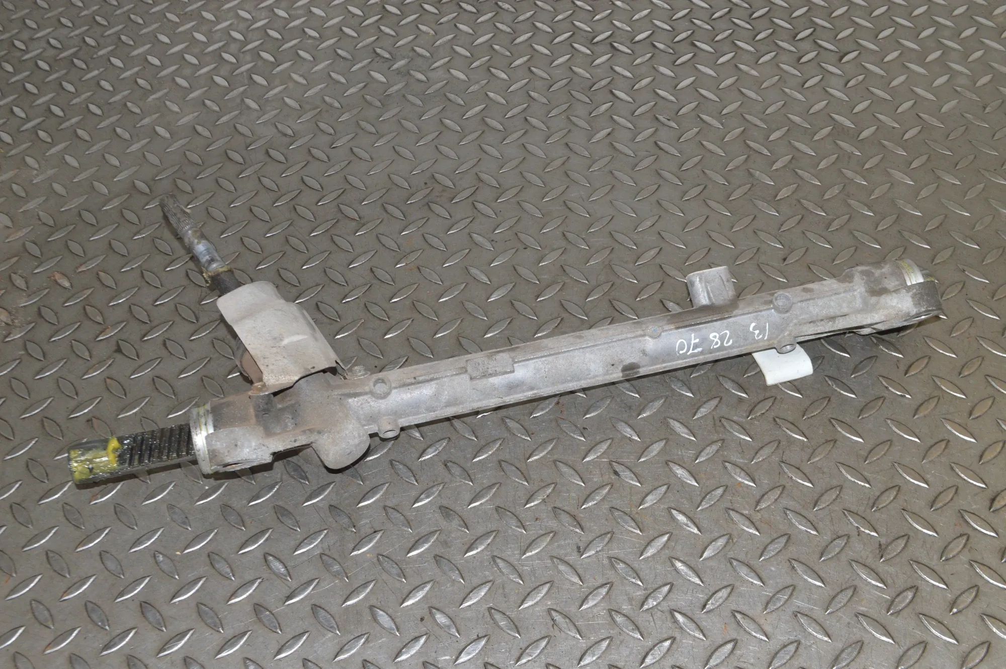 Nissan Qashqai (J11) рулевая рейка / червяк Steering Rack — NISSAN QASHQAI (II J11, J11_) (...