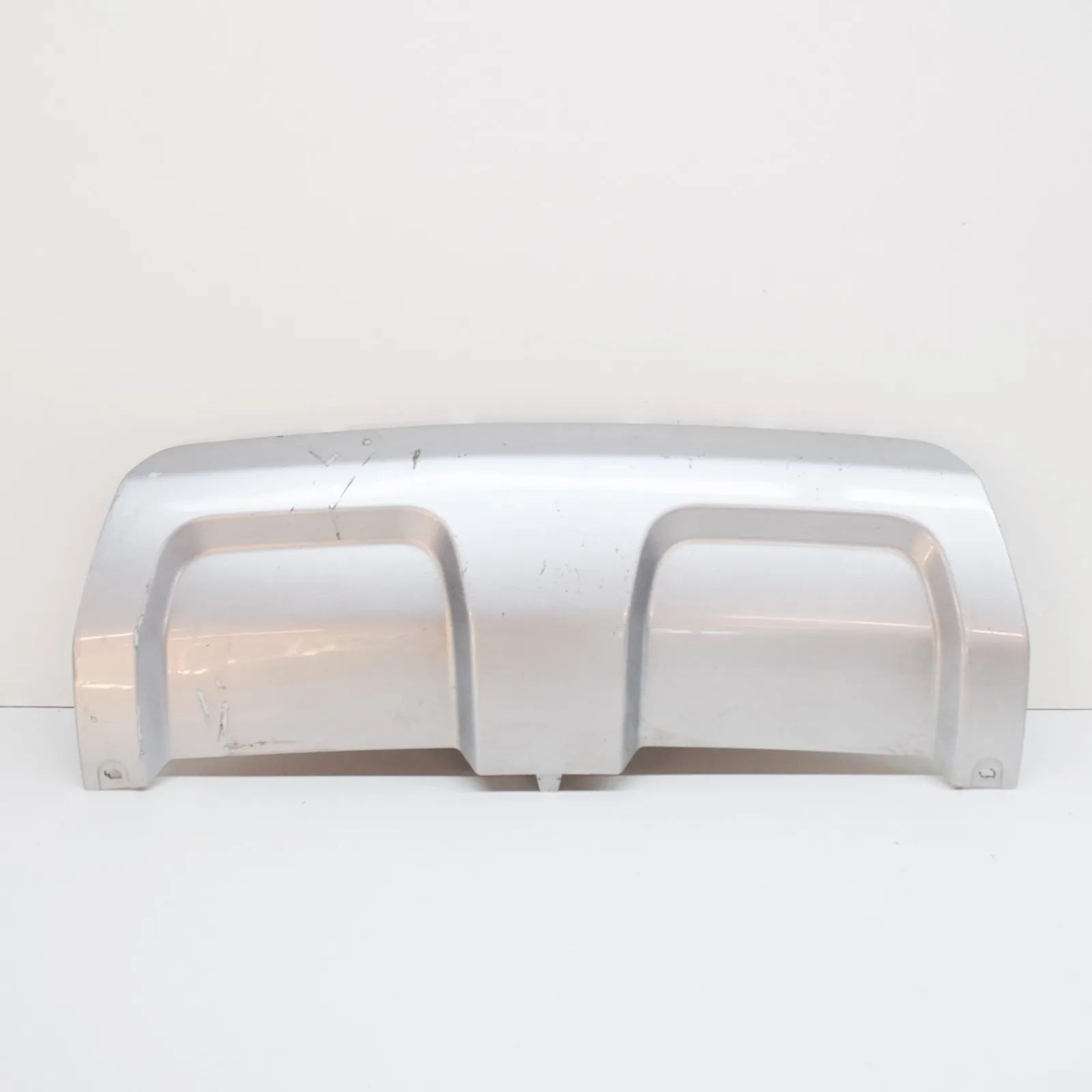 Land Rover Range Rover Sport (L494) Rear Bumper Lower Diffuser Rear Bumper Lower Diffuser — LAND ROVER RANGE R...