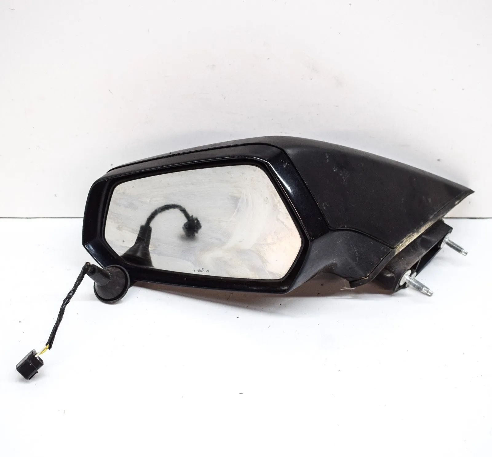 Chevrolet Camaro Left Side Wing Mirror Left Side Wing Mirror — CHEVROLET CAMARO (2009-...