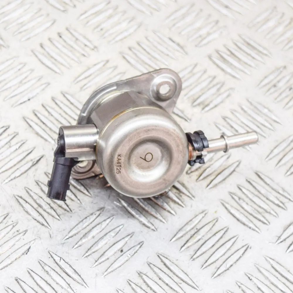 Hyundai Ioniq kütusepump Fuel pump — HYUNDAI IONIQ (AE) (2016-...) — 353...