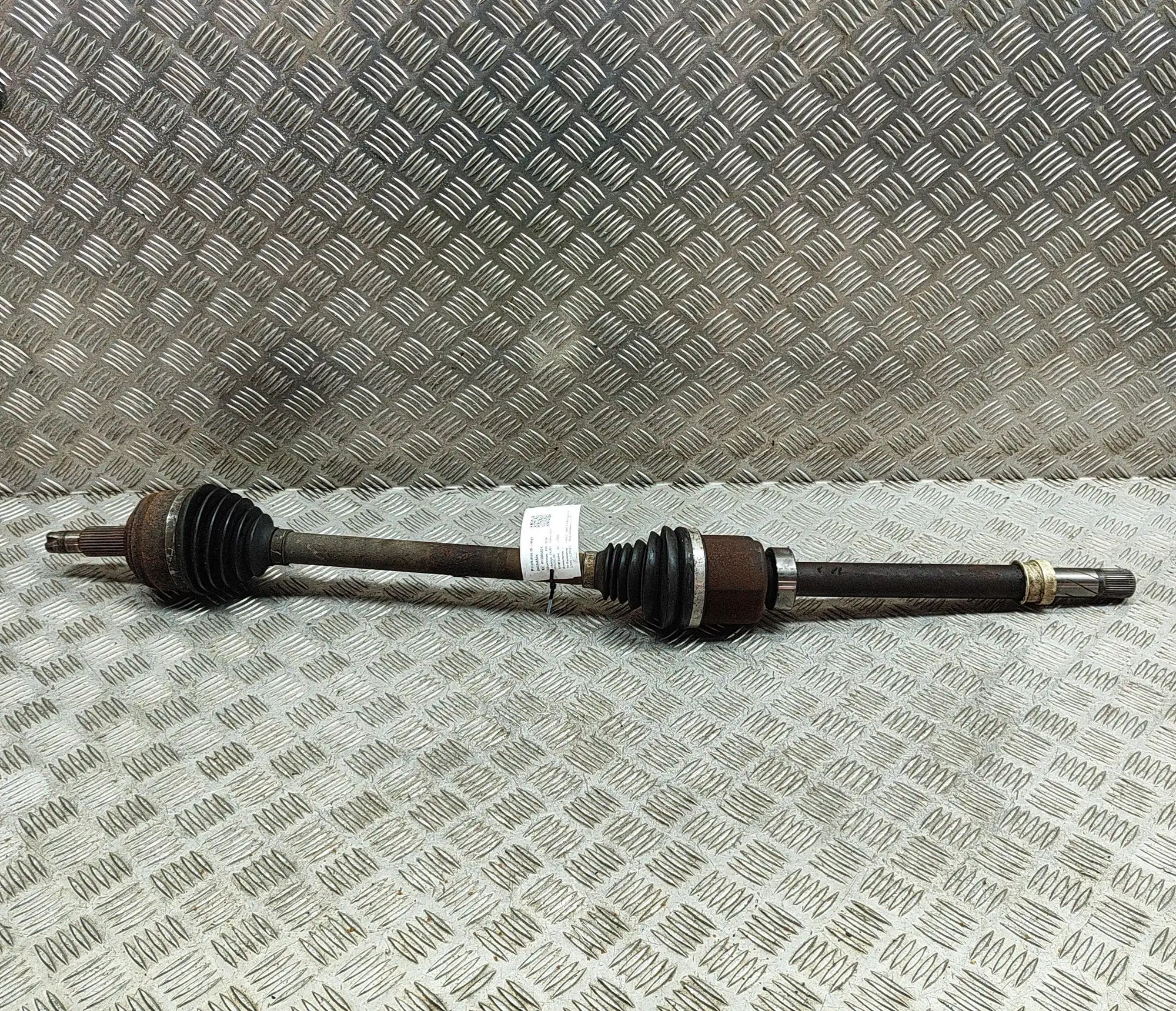 Renault Master Front Right Driveshaft Front Right Driveshaft — RENAULT MASTER (III Va...