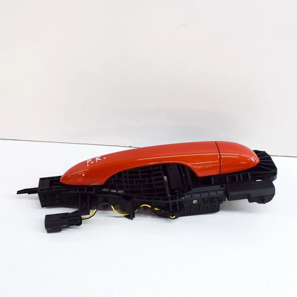 Maserati Levante Exterior door handle — front left Exterior door handle — front left — MASERATI LE...