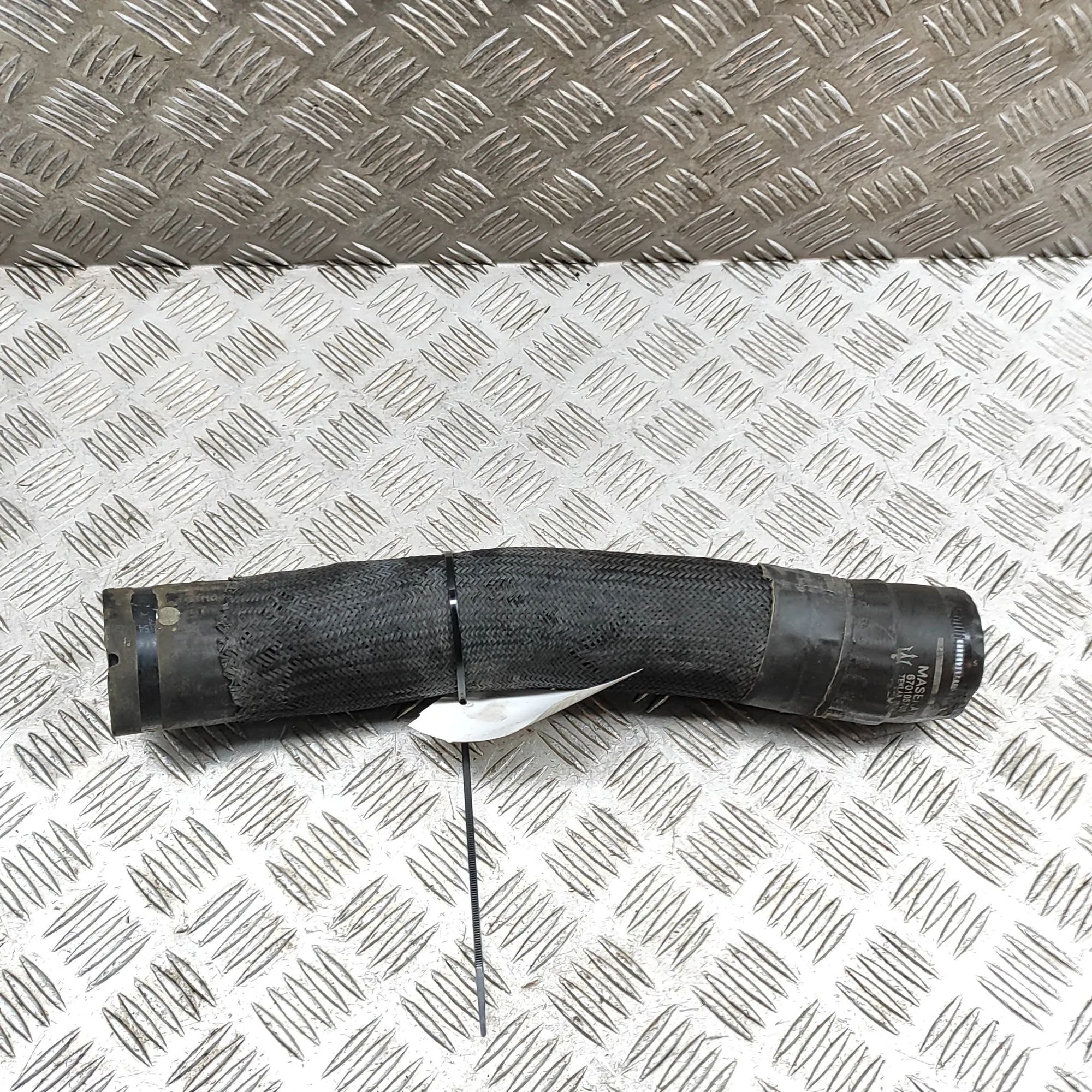 Maserati Quattroporte Intercooler Hose Pipe Intercooler Hose Pipe — MASERATI QUATTROPORTE (...