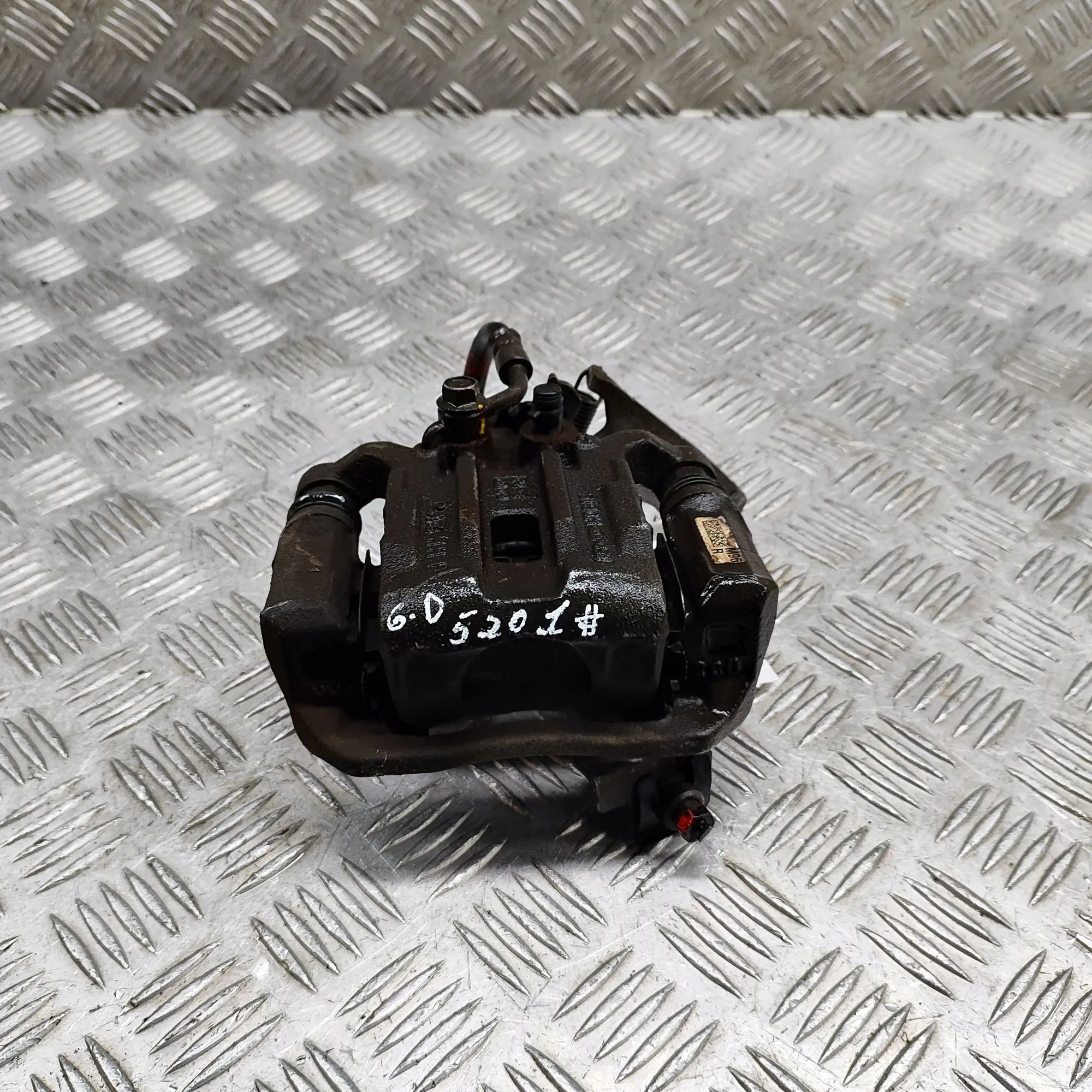 Hyundai Kona Brake caliper — rear right Brake caliper — rear right — HYUNDAI KONA (2017...