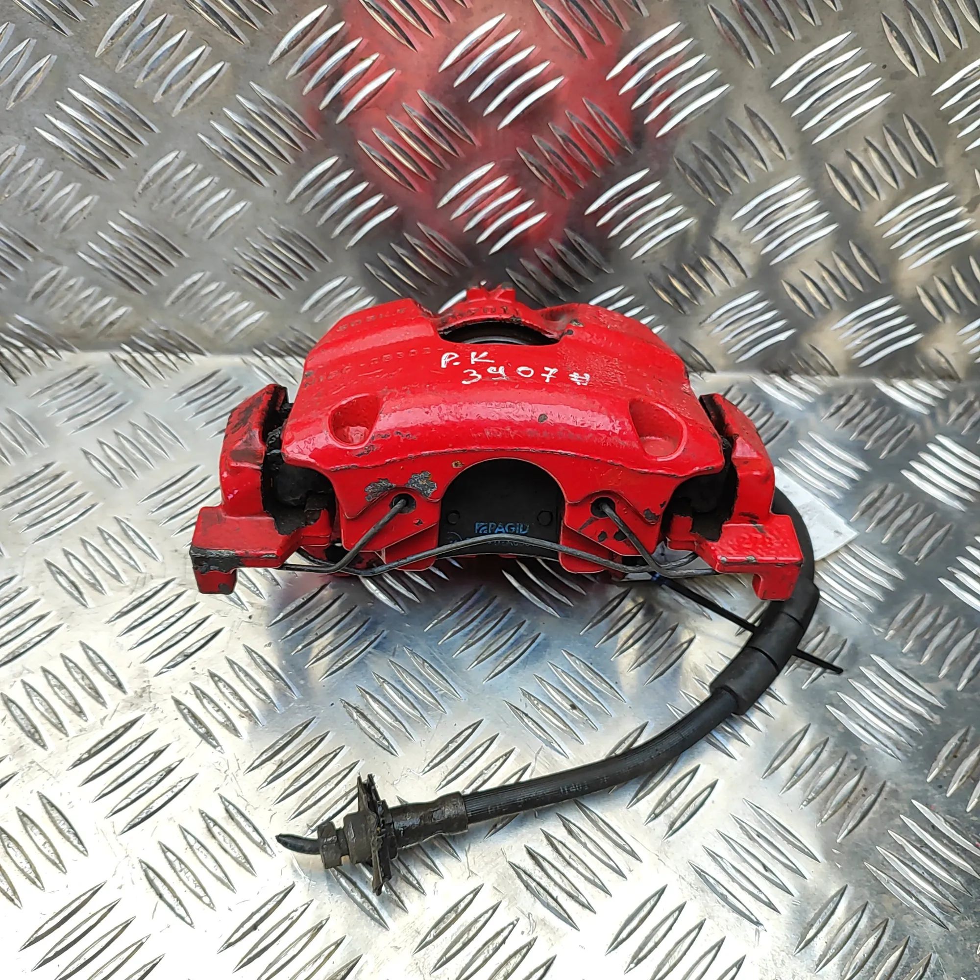 Ford Fiesta Brake caliper — front left Brake caliper — front left — FORD FIESTA (VII) ...