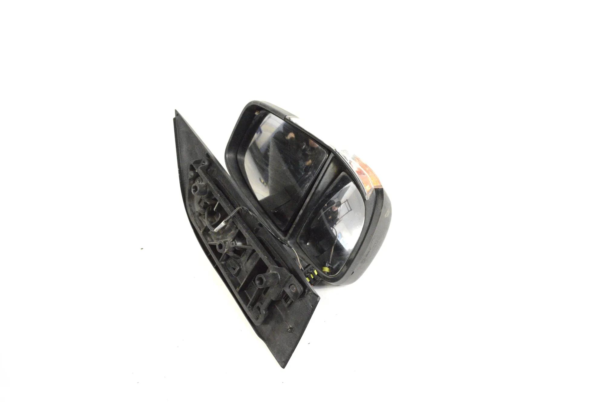 Iveco Daily Right Side Wing Mirror Right Side Wing Mirror — IVECO DAILY (VI Van) (...