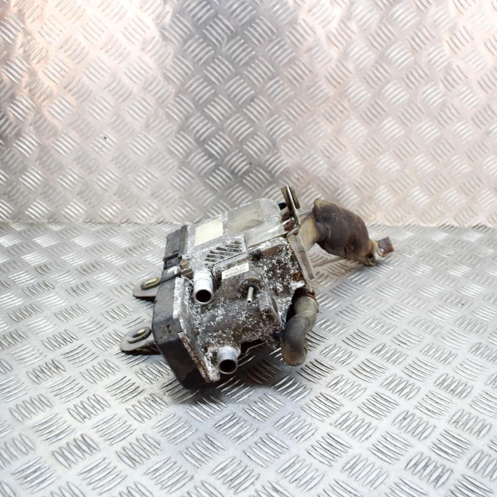 Mercedes-Benz 280SL - 600SL / SL (R129) Webasto Auxiliary Heater Webasto Auxiliary Heater — MERCEDES BENZ S-CLAS...