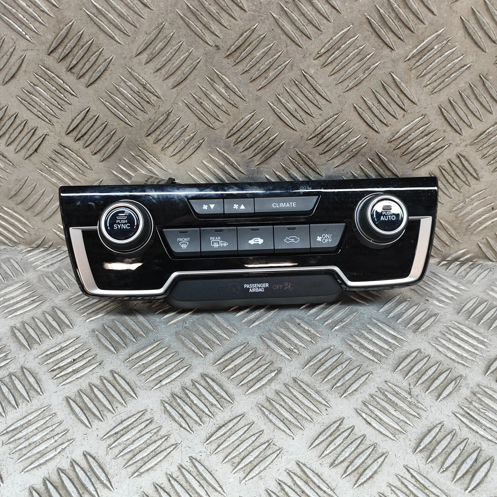 Honda CR-V Climate control unit Climate control unit — HONDA CR-V (V RW) (2017-...