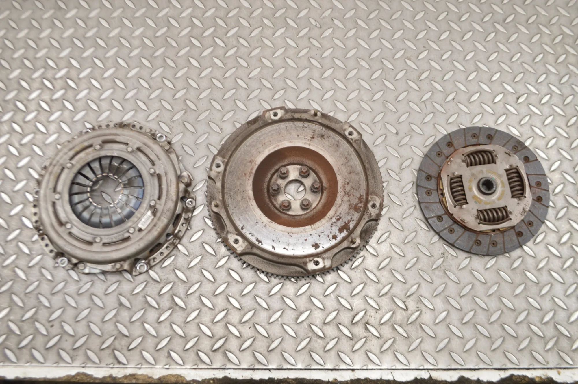 Ford Fiesta clutch kit Clutch kit — FORD FIESTA (VI) (2008-...) — C1BG...