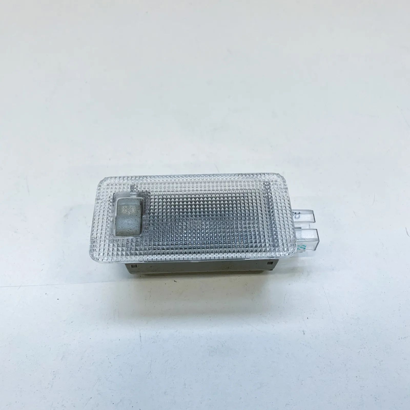 Lexus RX Interior light Interior light — LEXUS RX (_L1_) (2008-2015)

G...