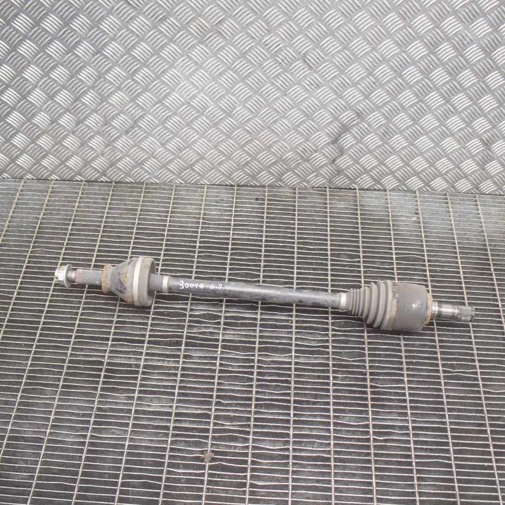 Maserati Quattroporte Rear Right Driveshaft Rear Right Driveshaft — MASERATI QUATTROPORTE (...