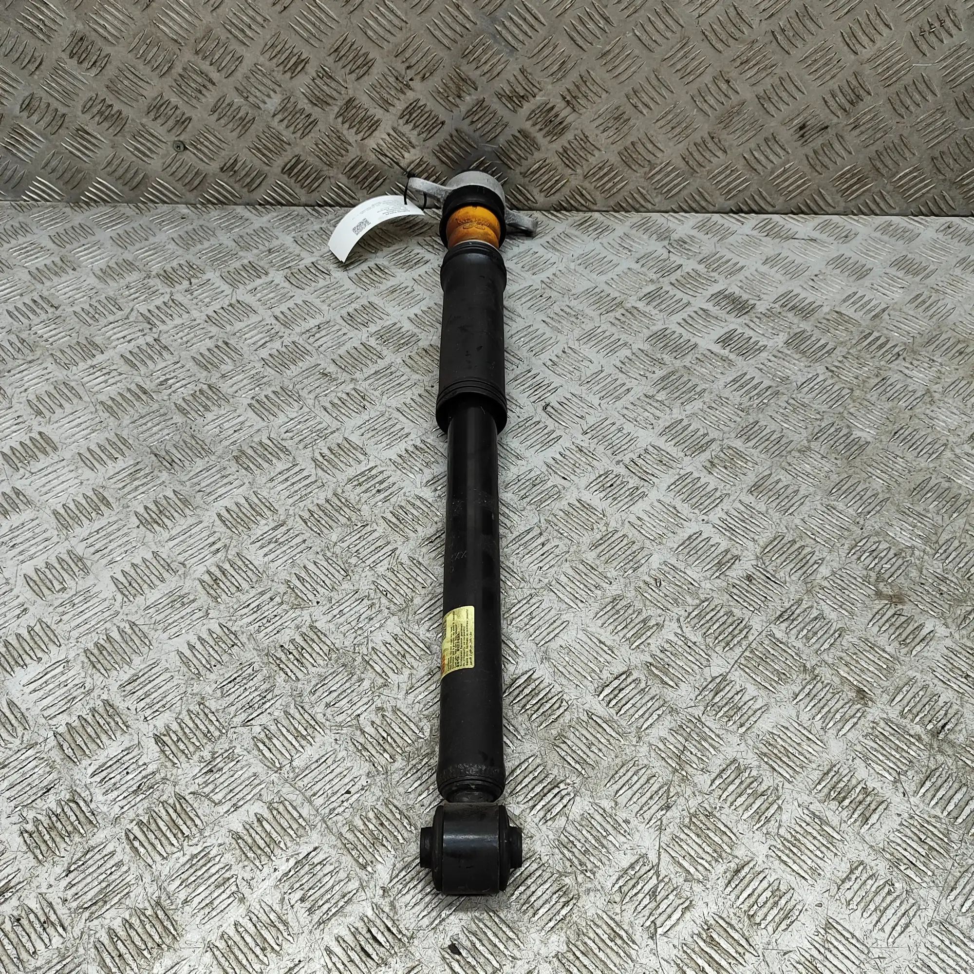 Kia Stonic Shock absorber — rear left Shock absorber — rear left — KIA STONIC (YB) (2...